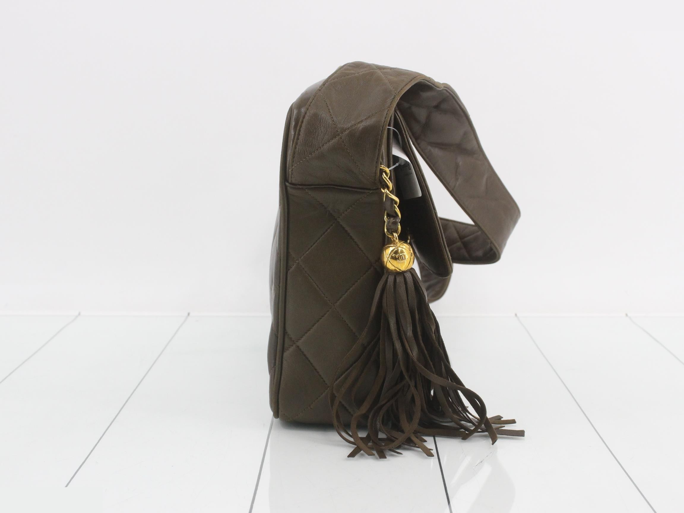 Matelassé Shoulder Bag with Coco Mark — view 4