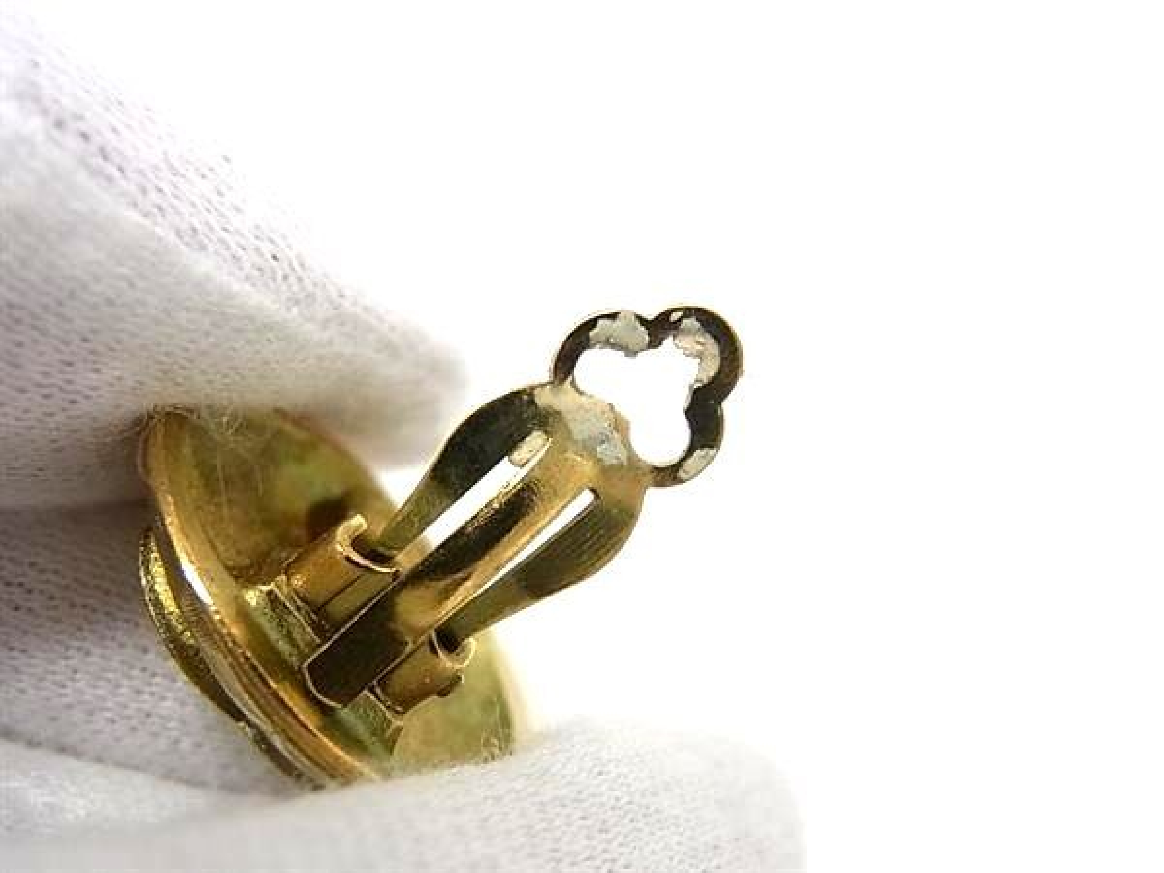 Coco Mark 95P Clip-on Earrings, Gold Tone, Women's Accessory, FY4011 Earrings — view 4