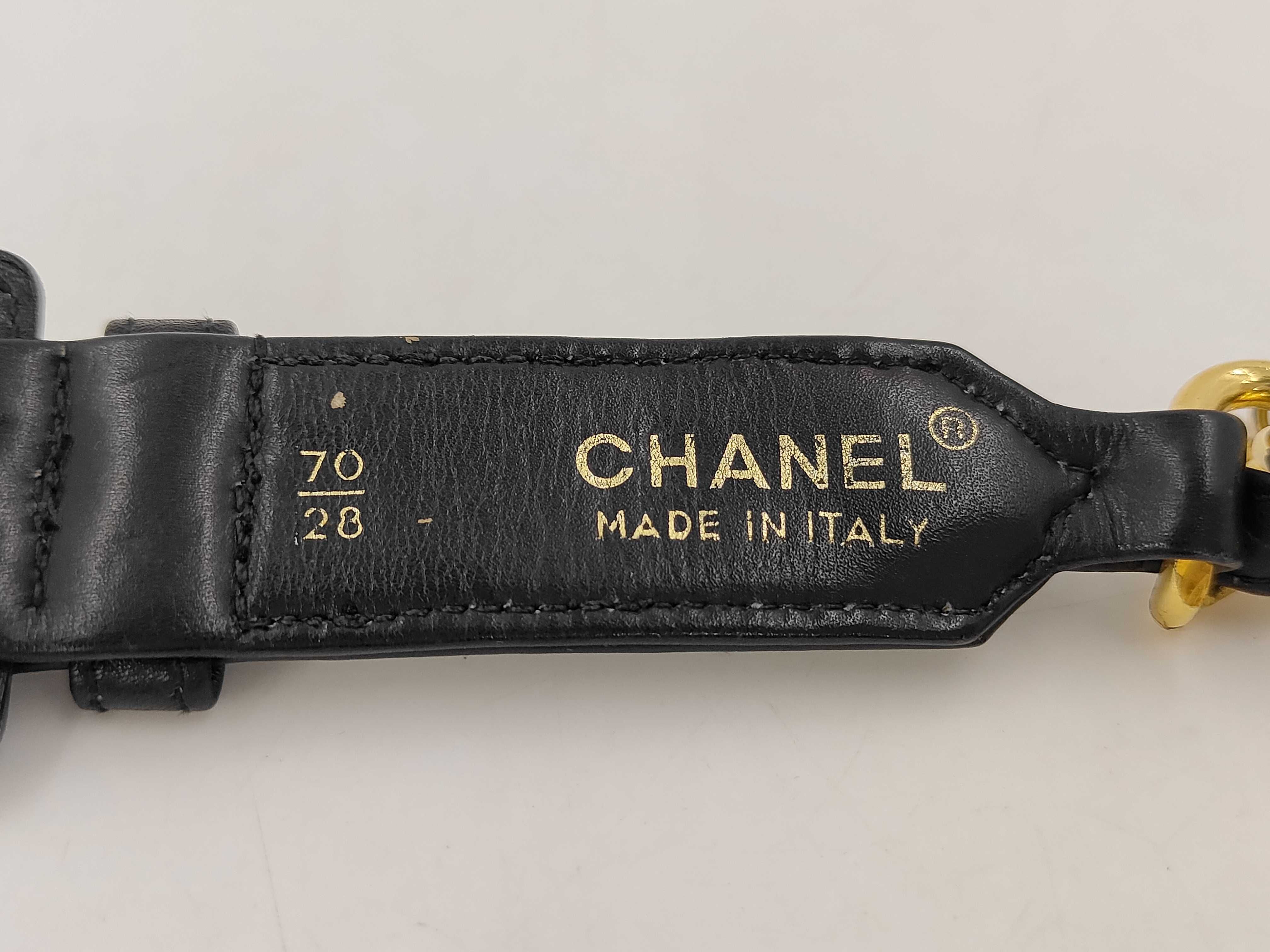 Chain belt with plate charm Leather black x gold color ♯70/28 belt — view 7