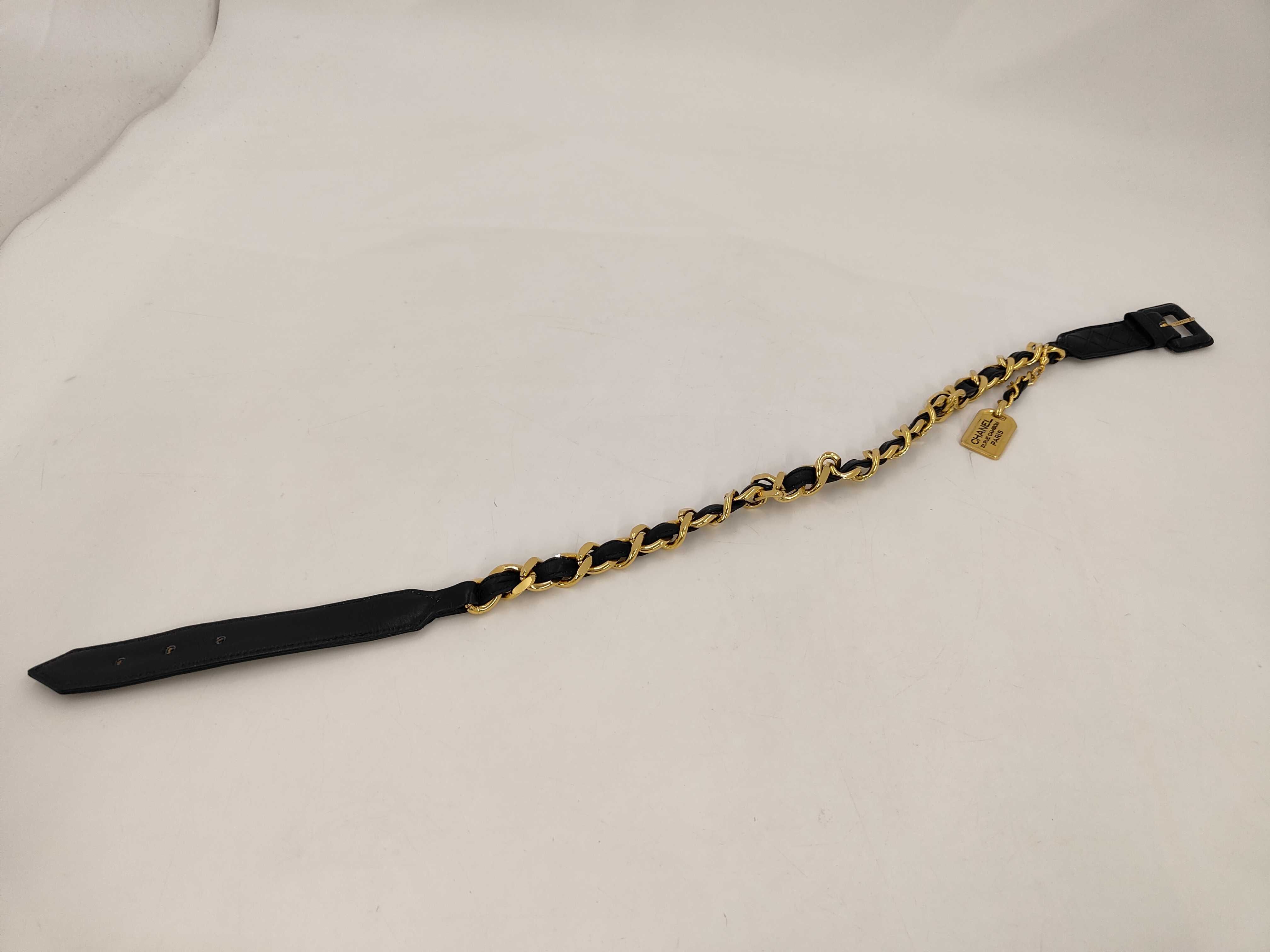 Chain belt with plate charm Leather black x gold color ♯70/28 belt — view 9