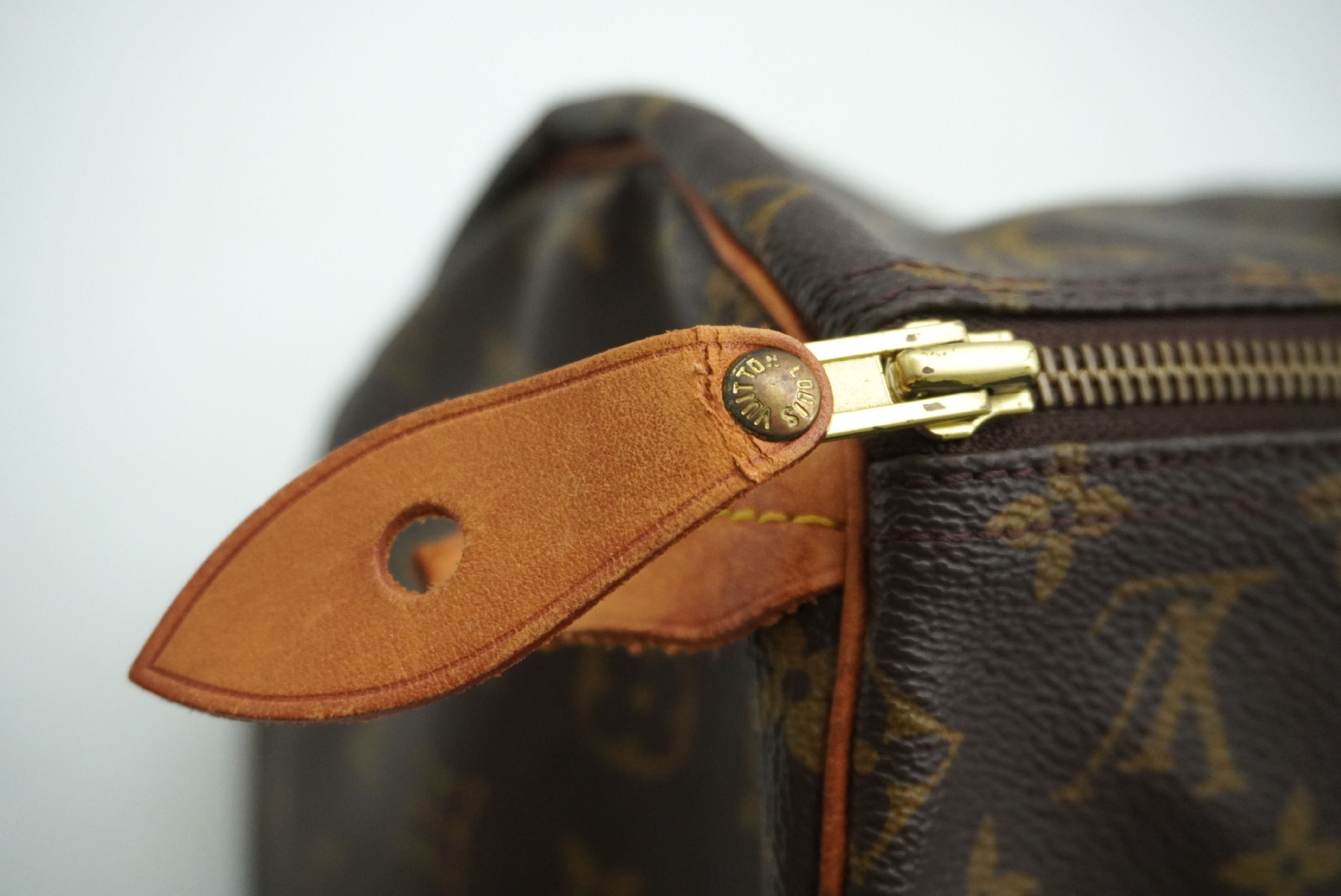 Monogram Speedy 40 M41522 Handbag — view 9