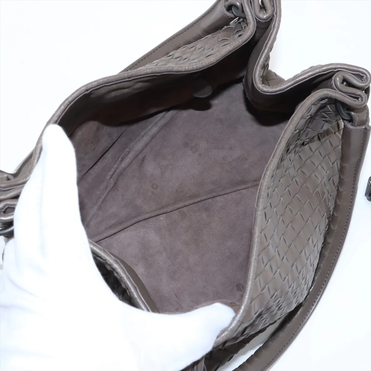 Intrecciato Leather Handbag Greige — view 7