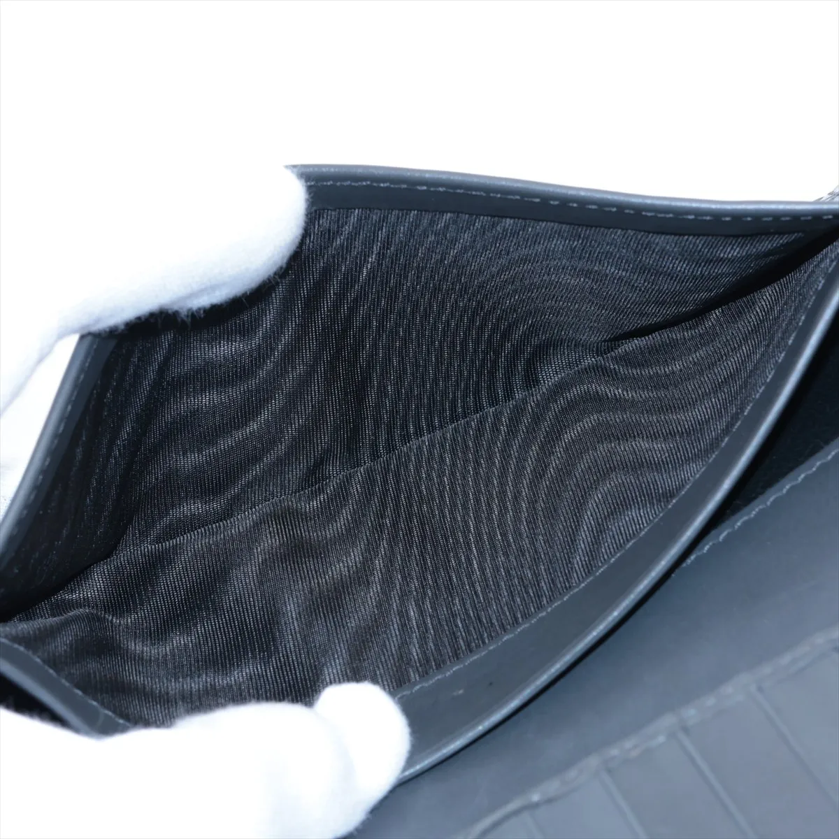 Intrecciato Leather Long Wallet Black — view 7