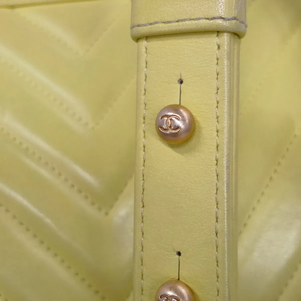 Boy Chanel 25 Lambskin Chain Shoulder Bag, Chevron V-stitch, Yellow, Gold Hardware, 25229998, Serial Number 25-series, A67086 — view 14