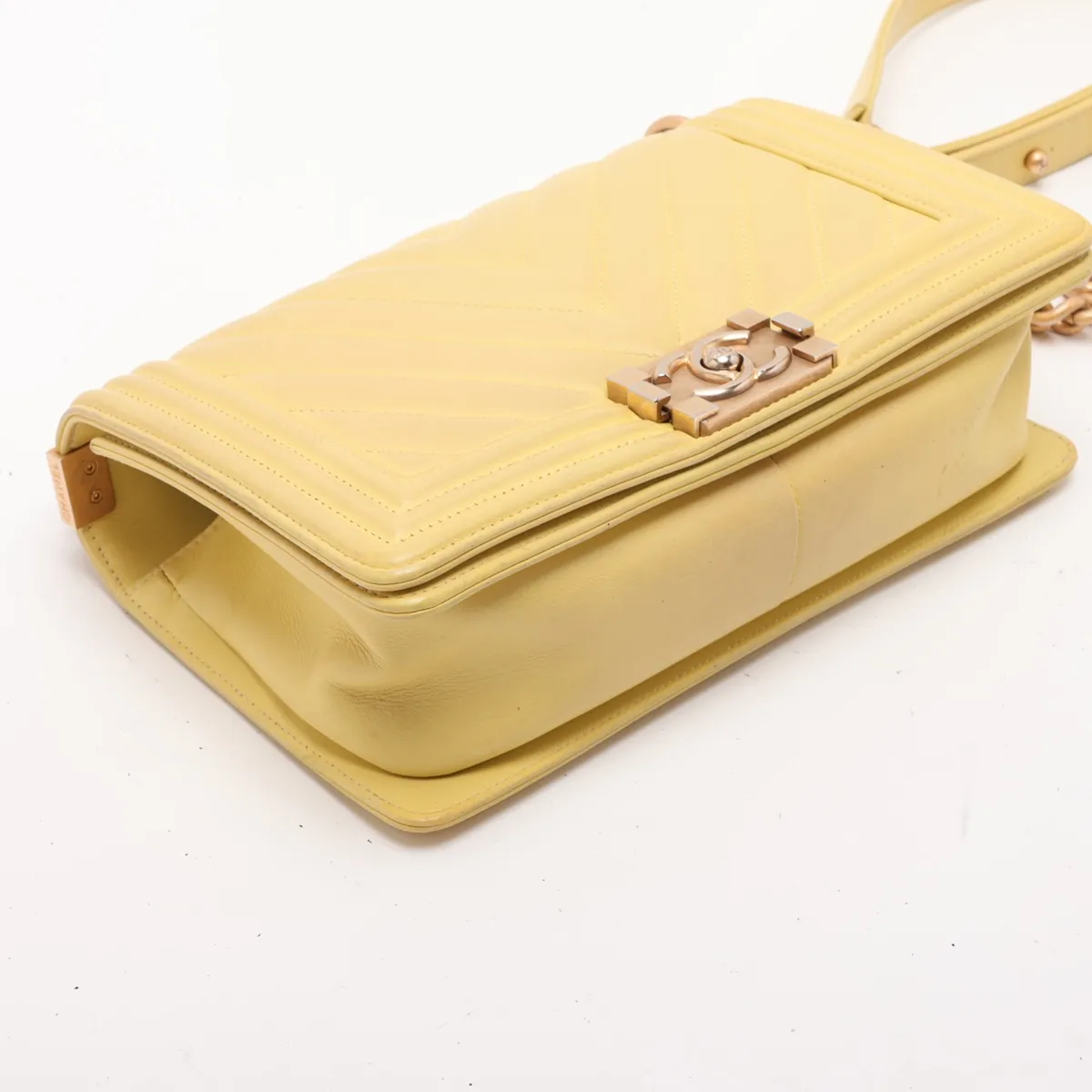 Boy Chanel 25 Lambskin Chain Shoulder Bag, Chevron V-stitch, Yellow, Gold Hardware, 25229998, Serial Number 25-series, A67086 — view 4