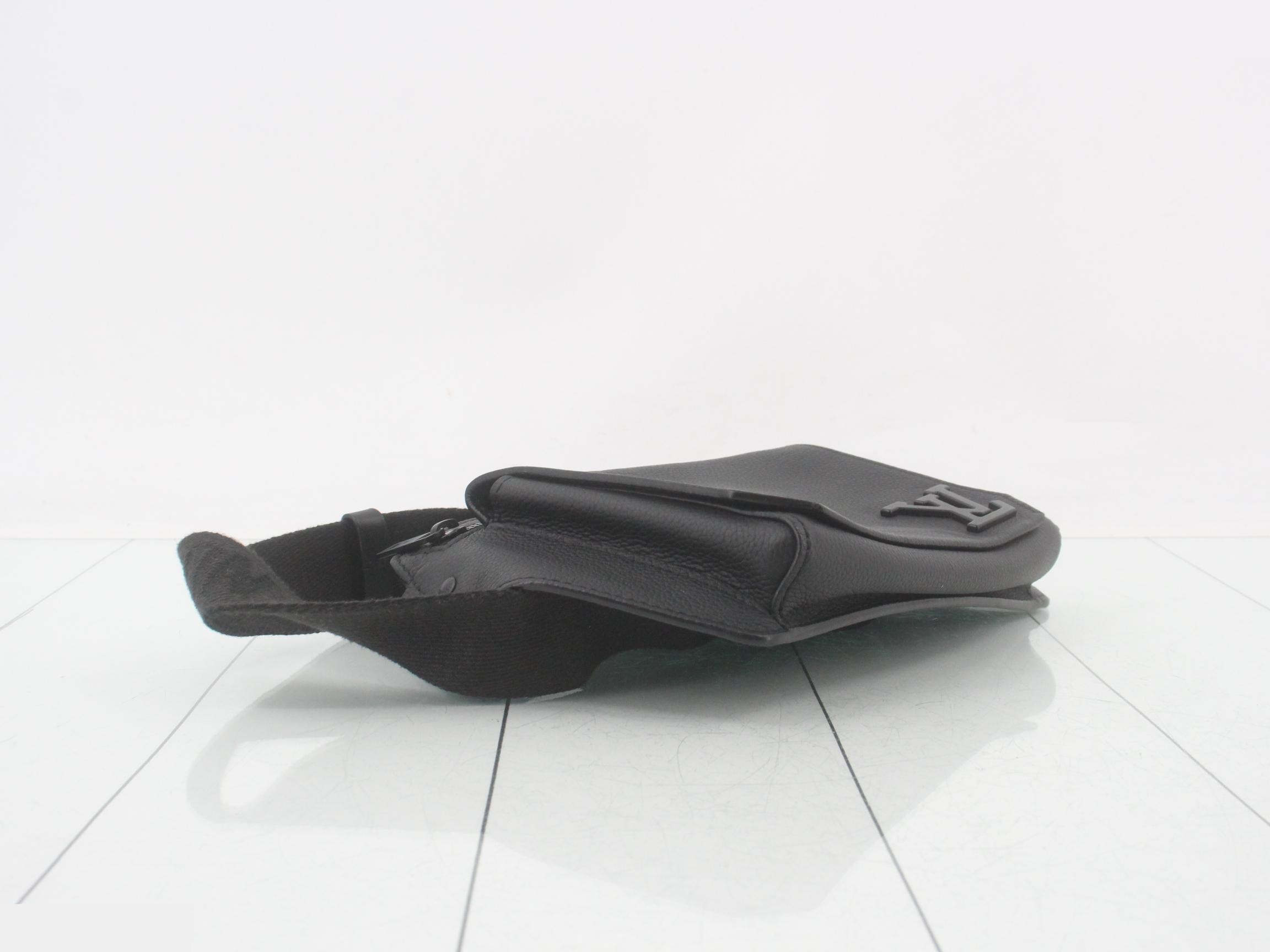 Aerogram Takeoff Sling Waist Bag M57081 — view 5