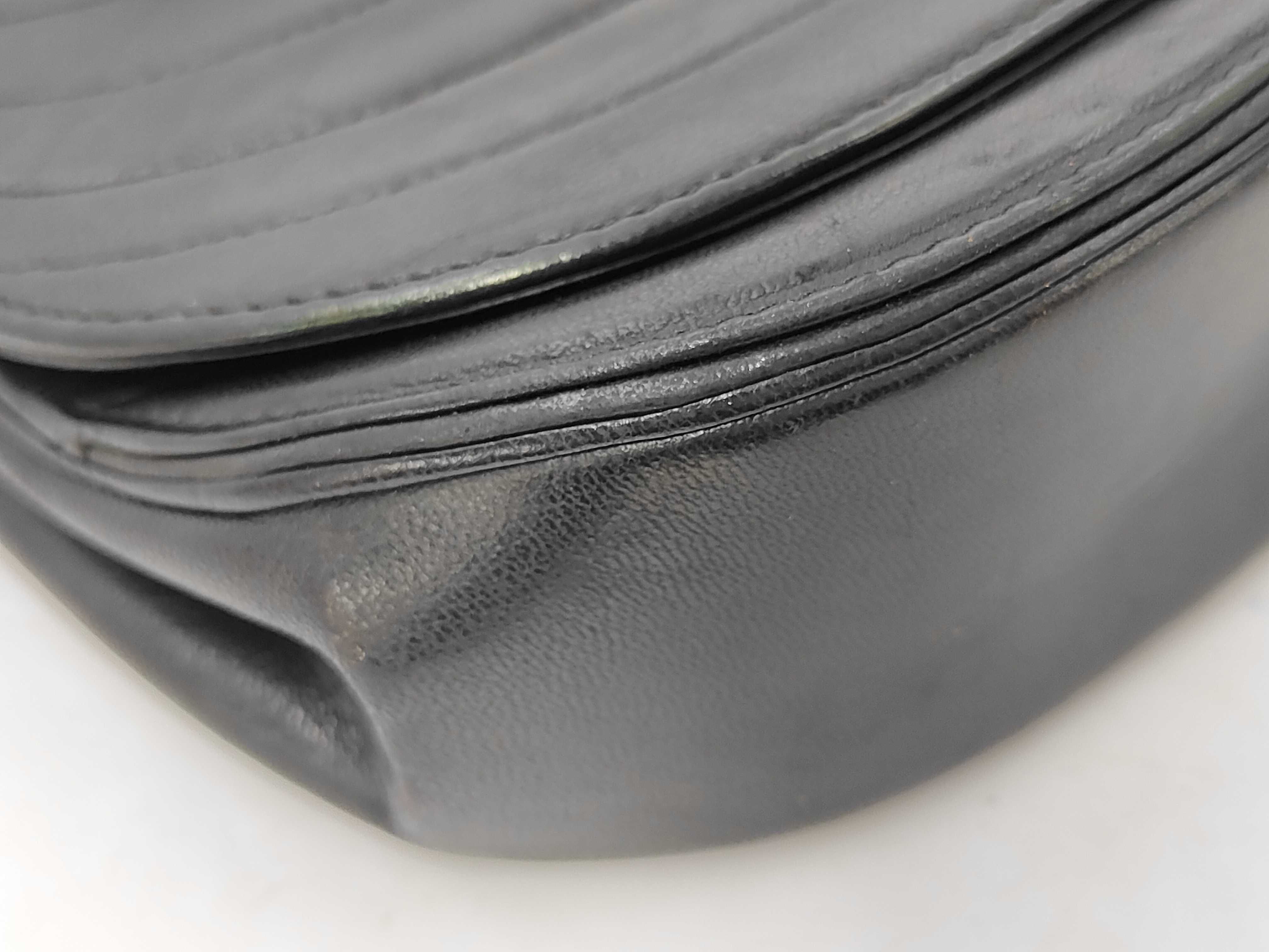 Half Moon Shoulder Bag (Black) — view 4