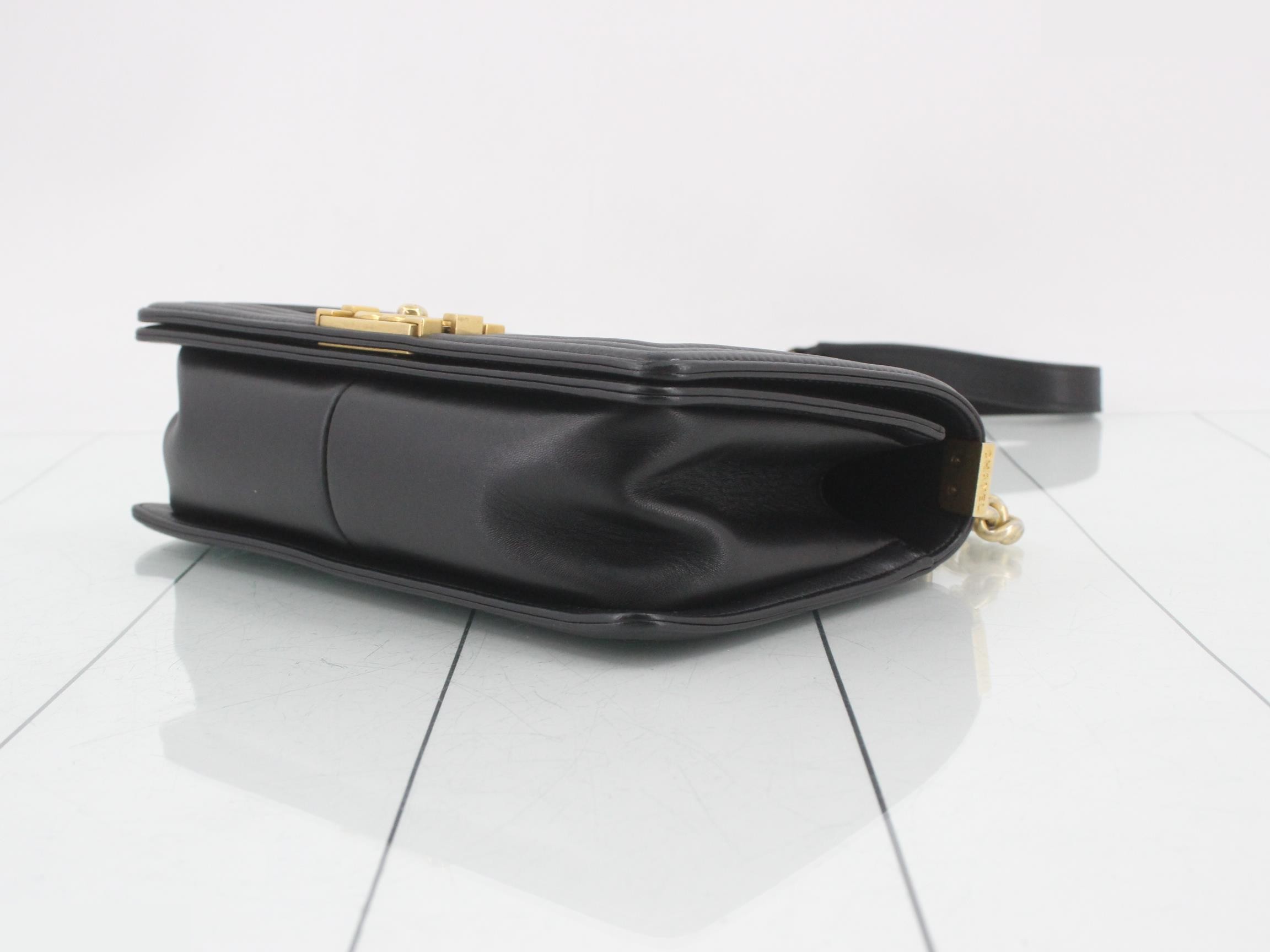 Boy Chanel Lambskin Black Chain Shoulder Bag (Serial Number 23) — view 6