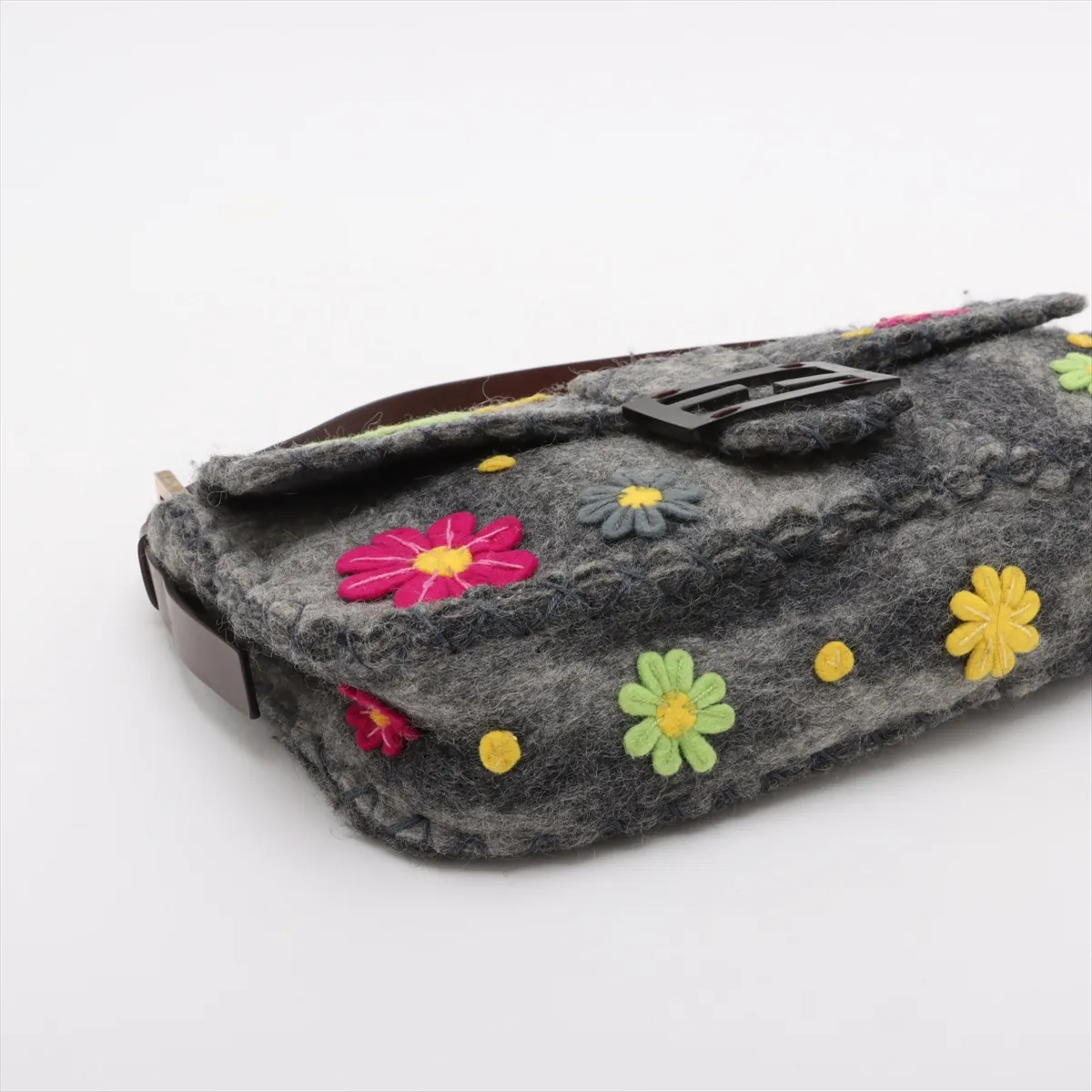 Mamma Bucket Felt x Leather Shoulder Bag Gray — view 4
