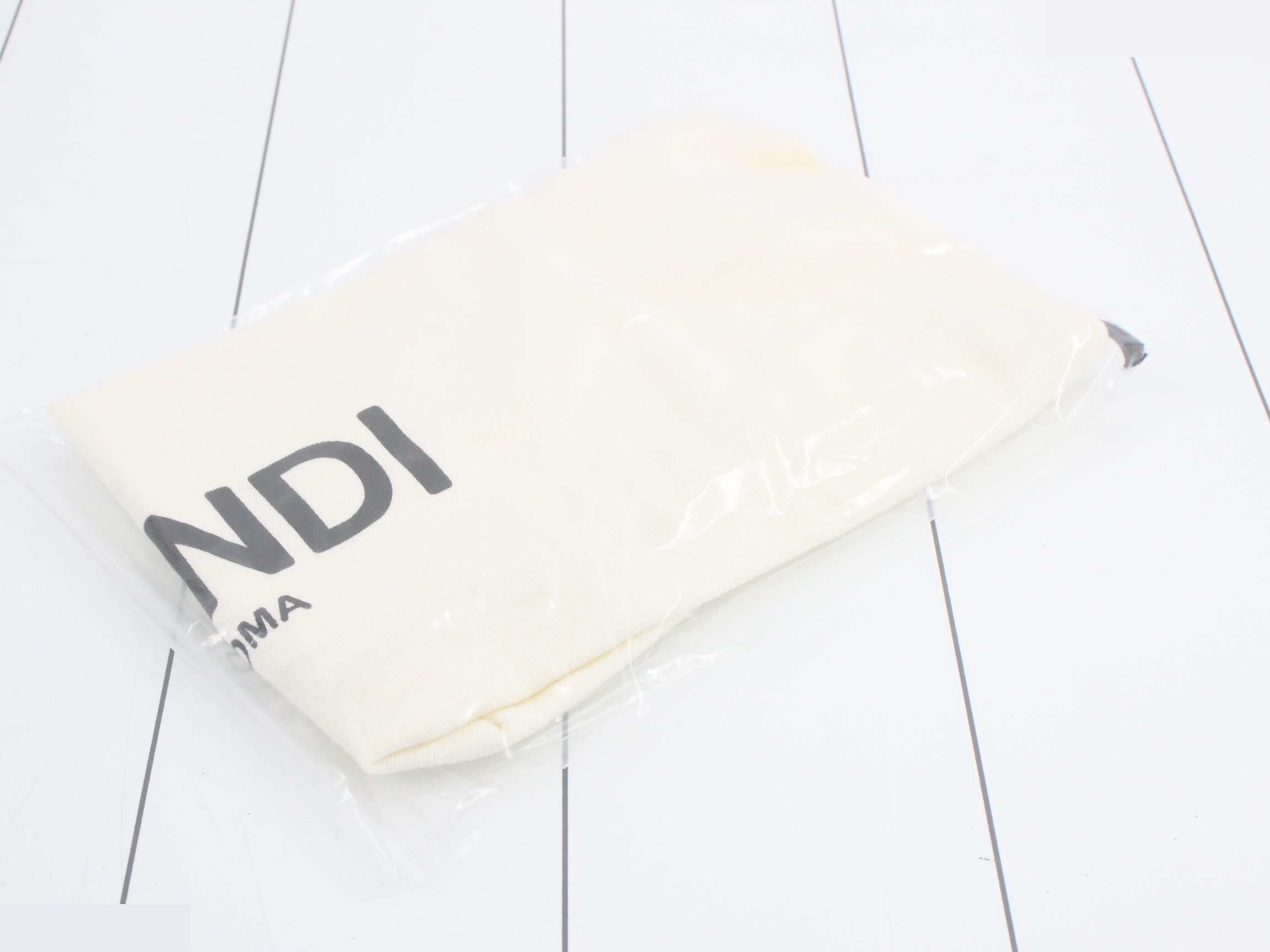 Pack Slim Clutch Medium Shoulder Bag — view 7