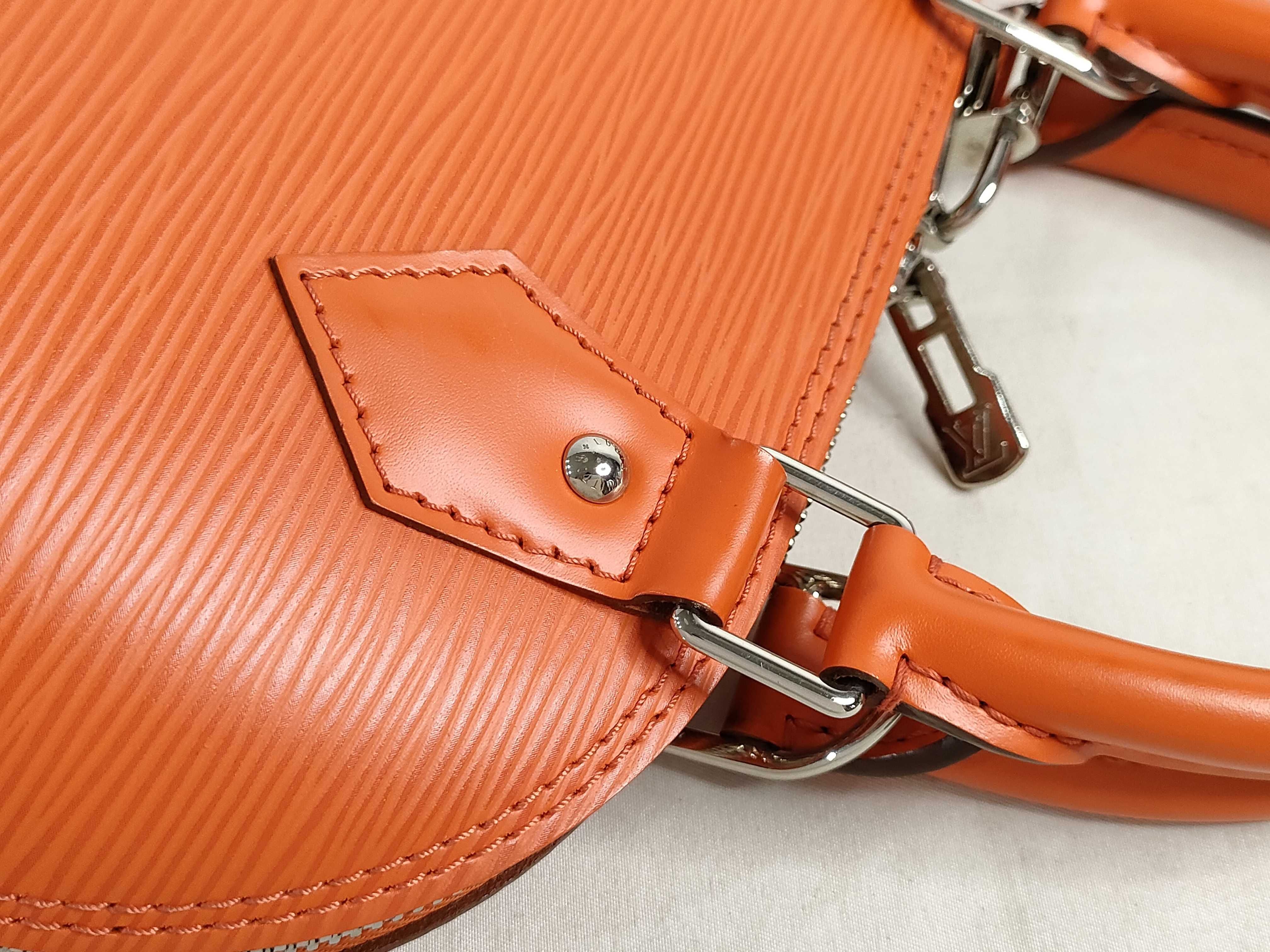 Epi TW- M40854 FL0123 Alma BB Epi Orange 2-way Handbag — view 5