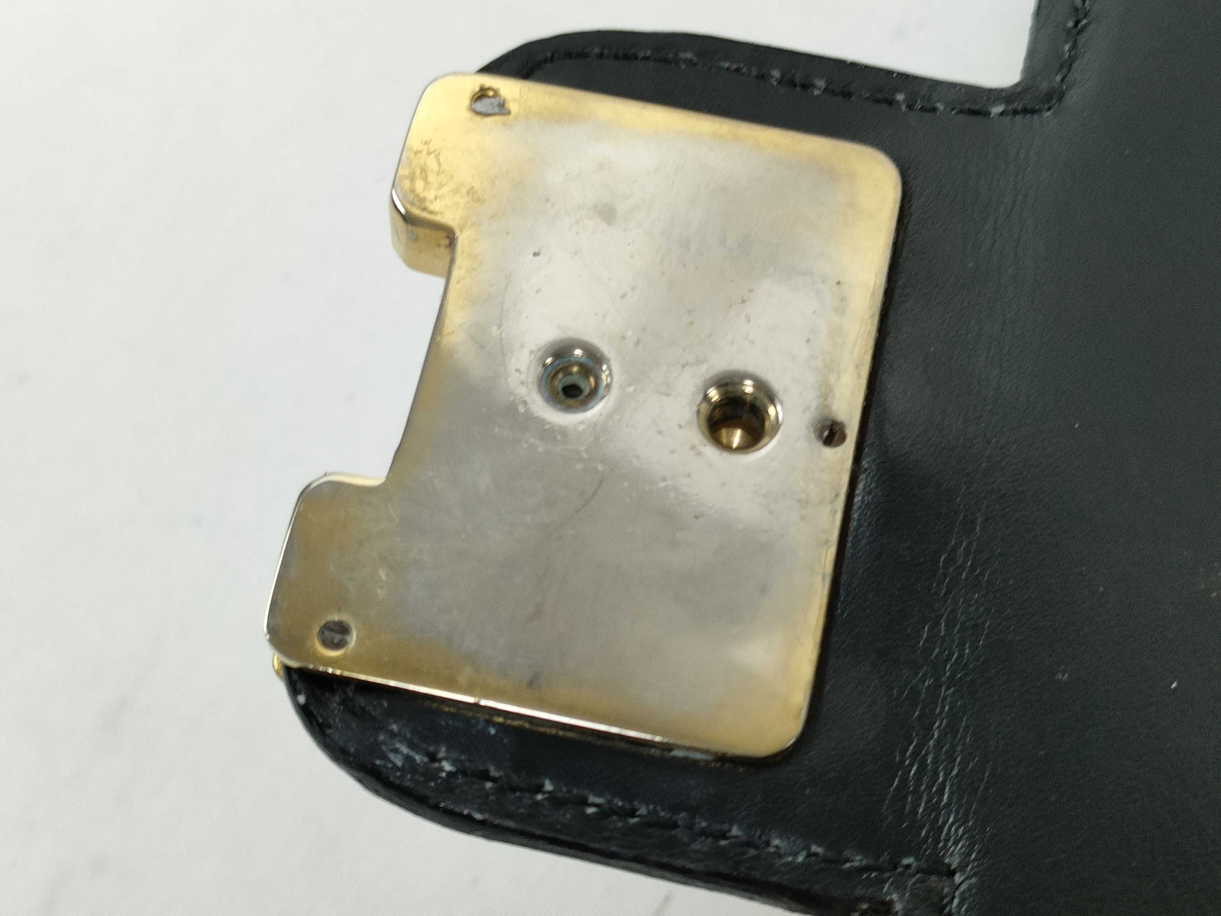 Triomphe Hardware Shoulder Bag — view 10