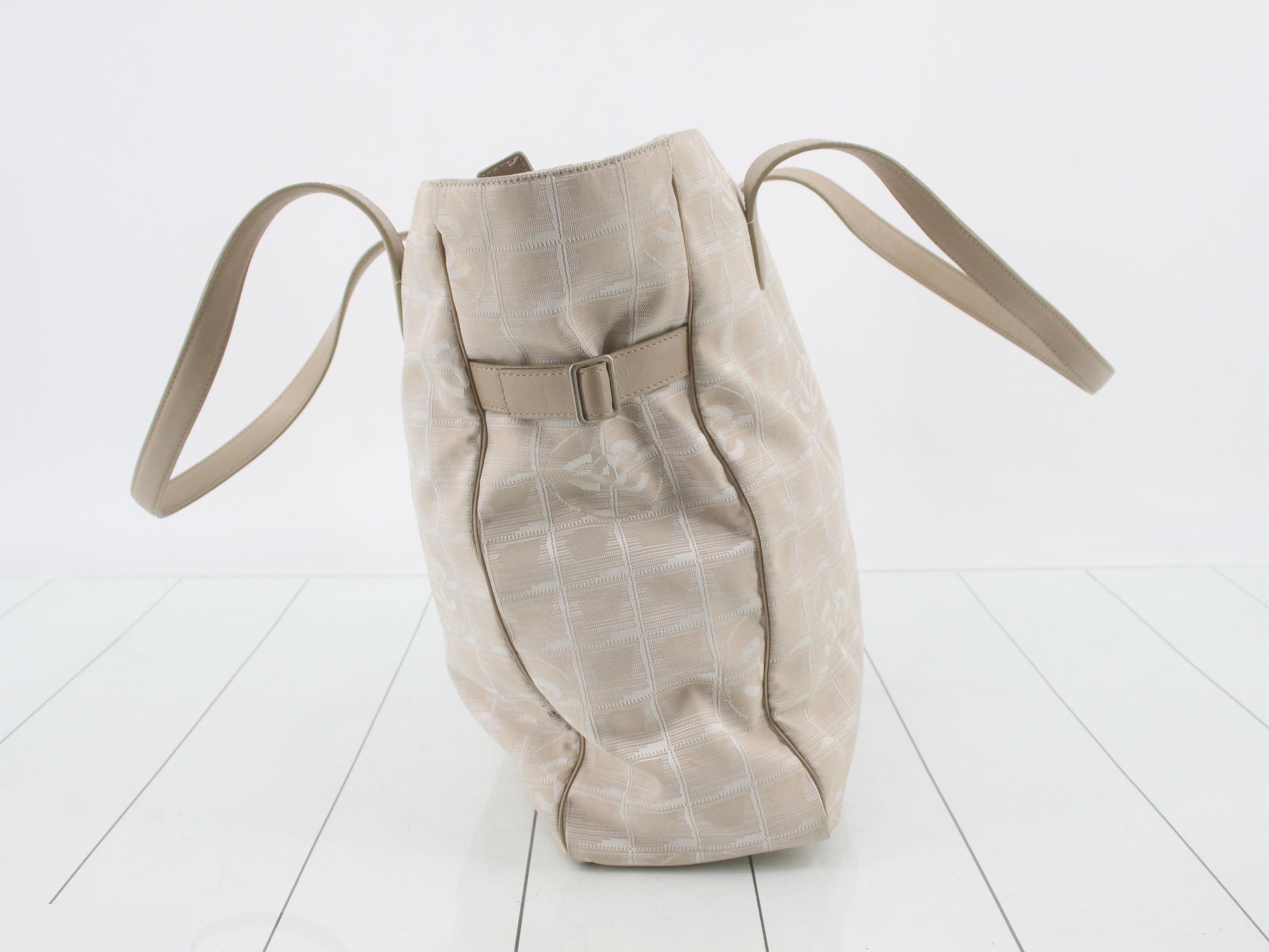 New Travel Line (Bags) - Tote Bag — view 4