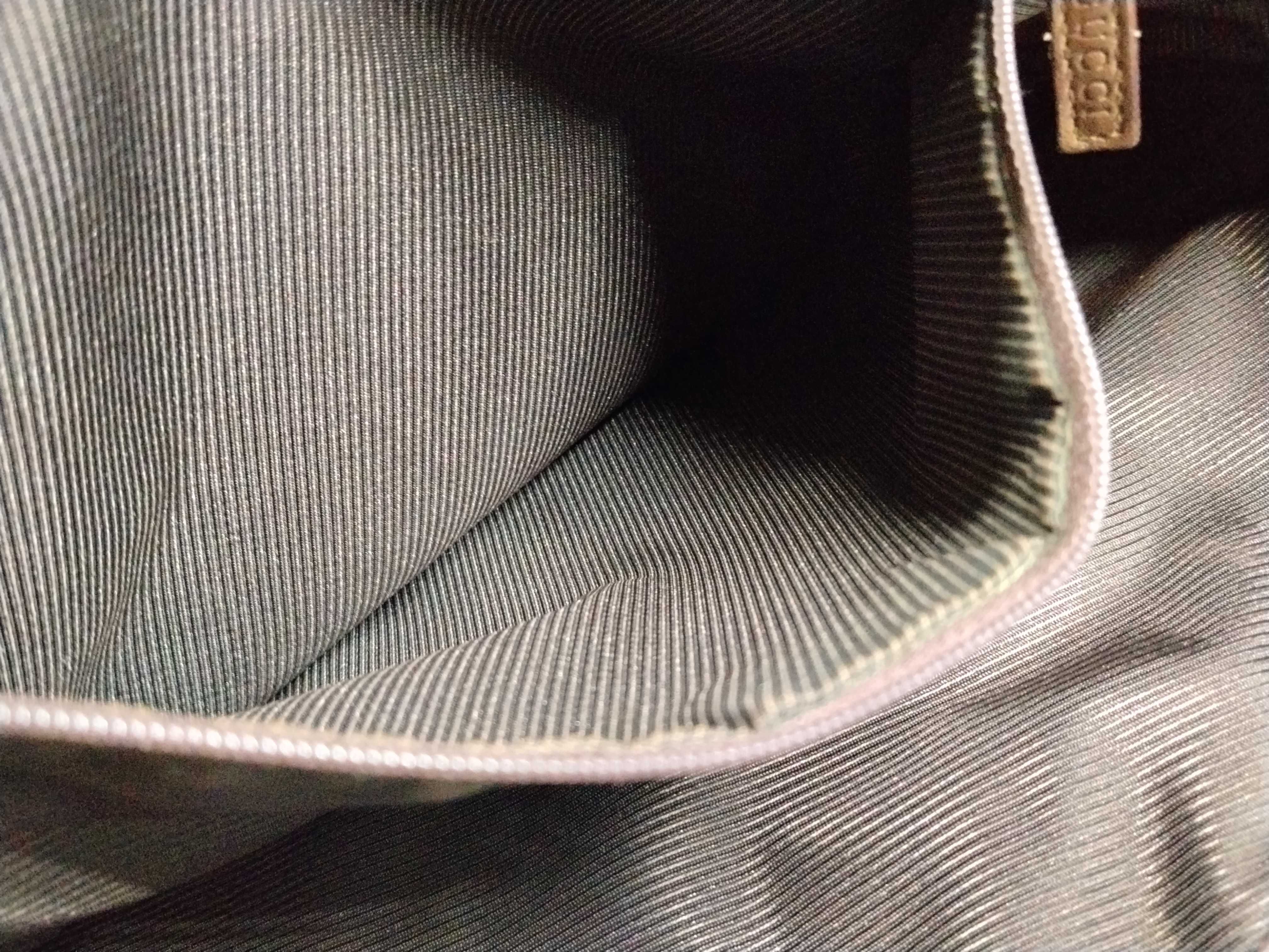 GG Canvas Tote Bag — view 11