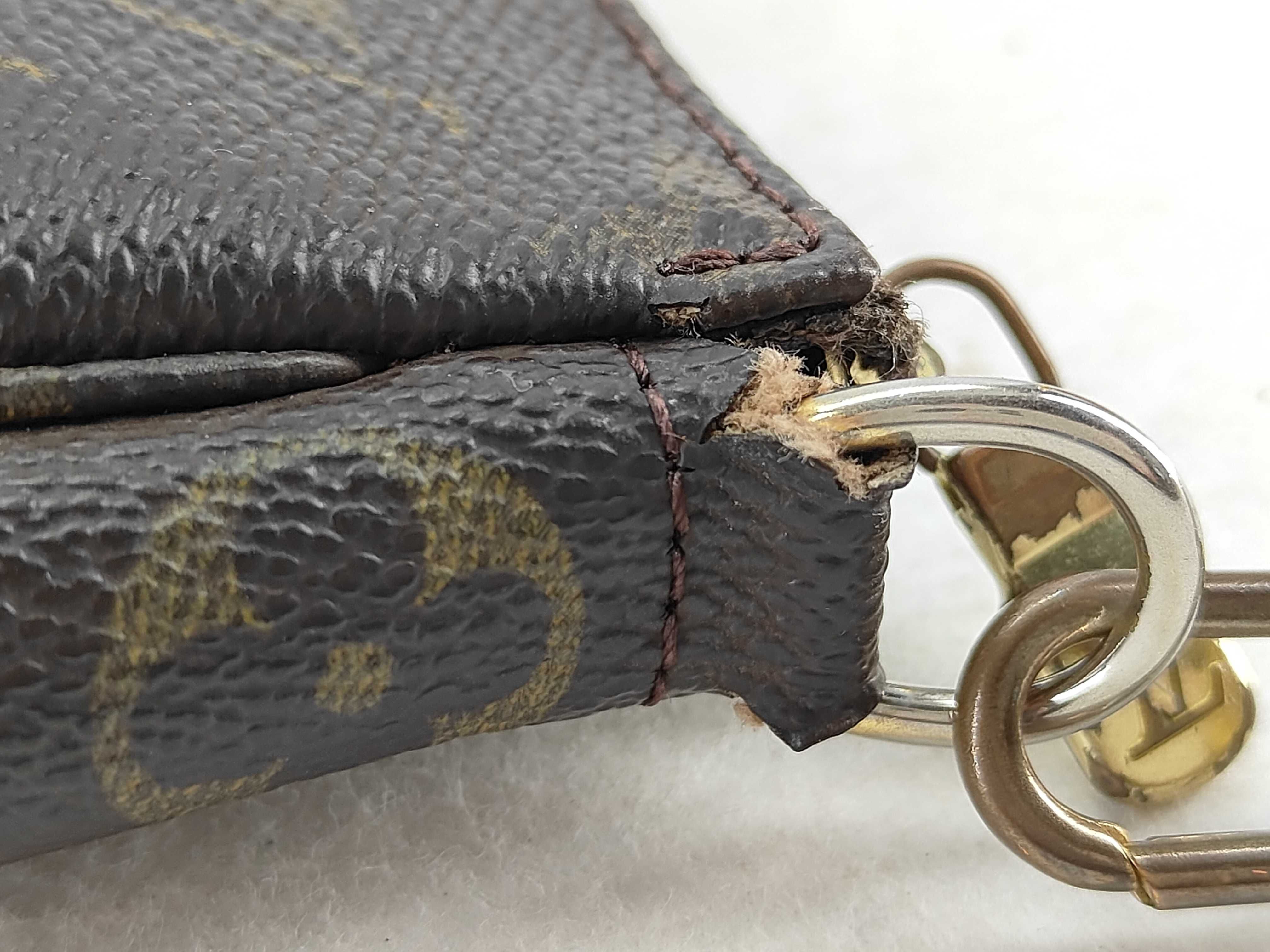 Monogram Pochette Accessoires Monogram M51980 Pouch — view 8