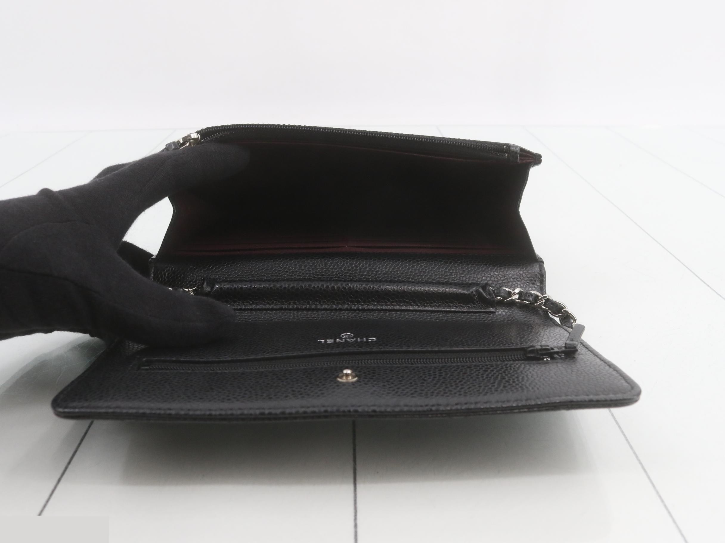 Caviar leather chain wallet with seal, serial number in the 25 range. — view 4
