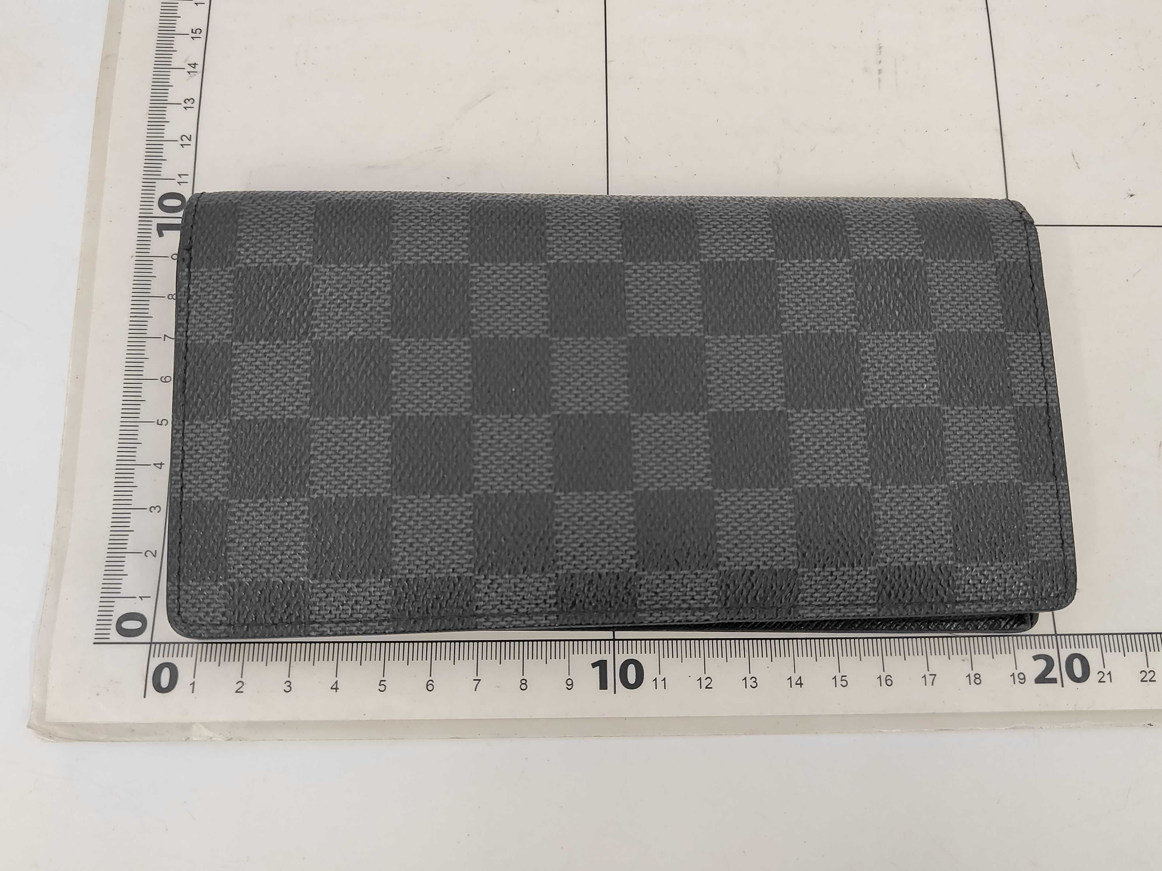 Damier Graphite M62665 Portefeuille Brazza Wallet Damier Black Wallet — view 2