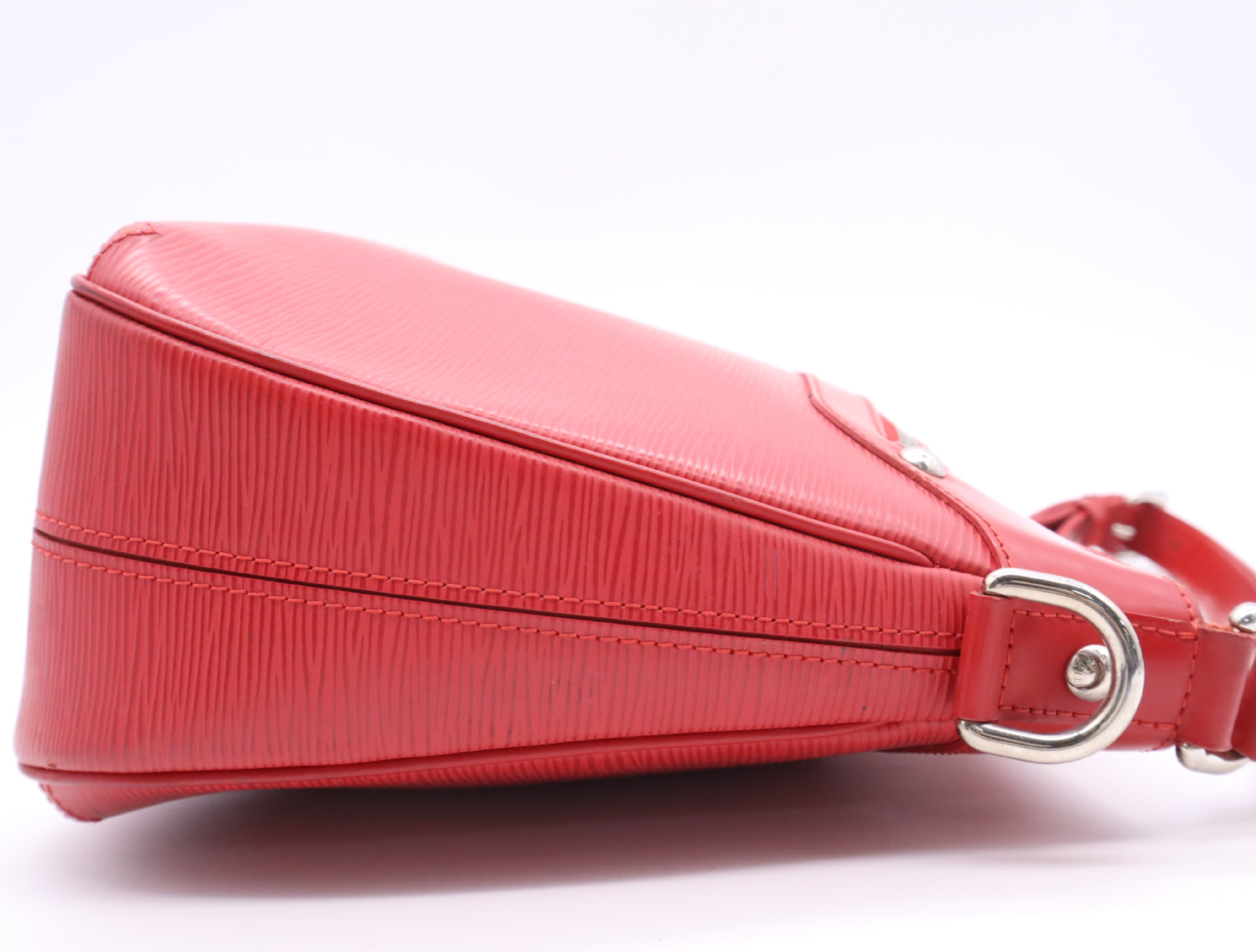 M5927E Epiturene GM Castilian Red Shoulder Bag — view 5