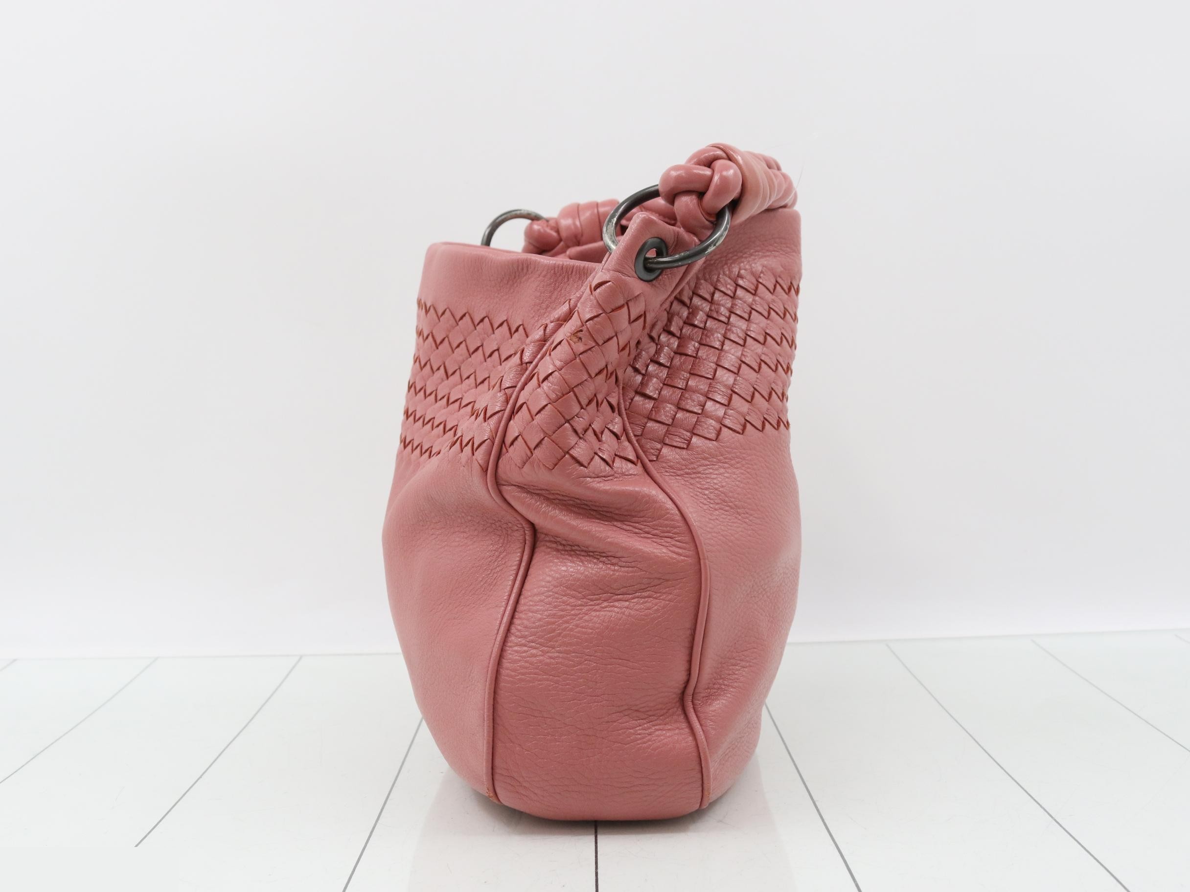 Pink shoulder bag — view 4