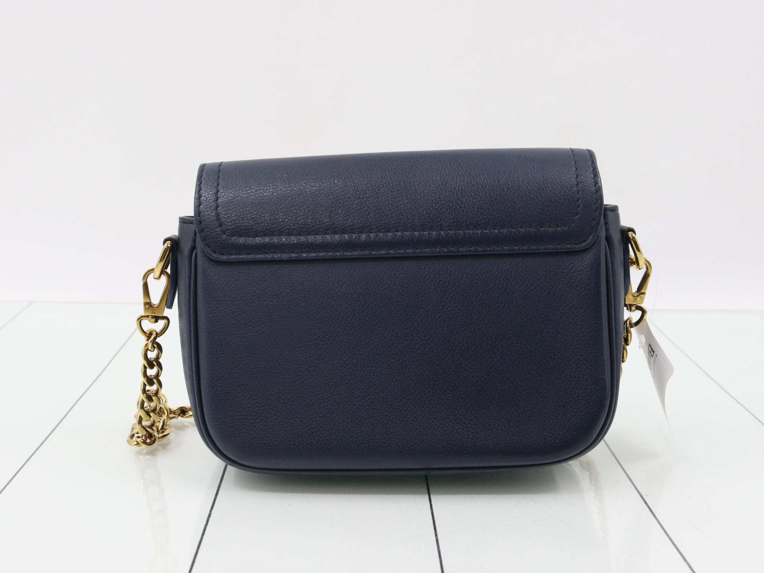 Lockme Tender 2-Way Shoulder Bag — view 2