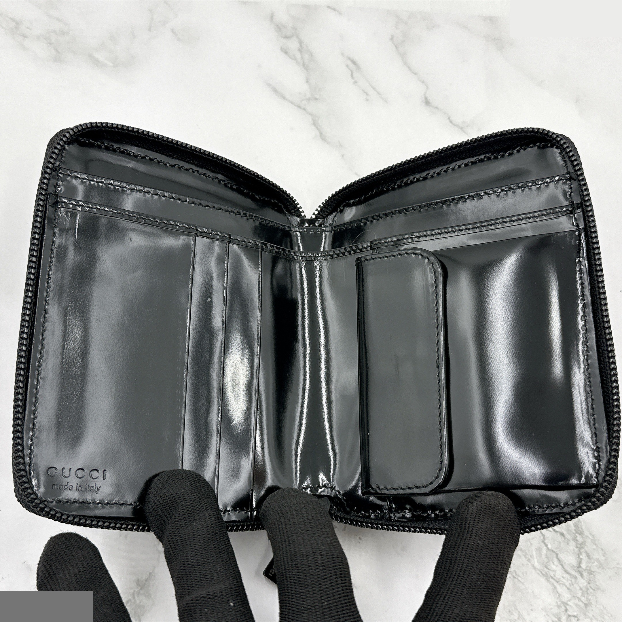 round zipper nylon enamel bi-fold wallet — view 4