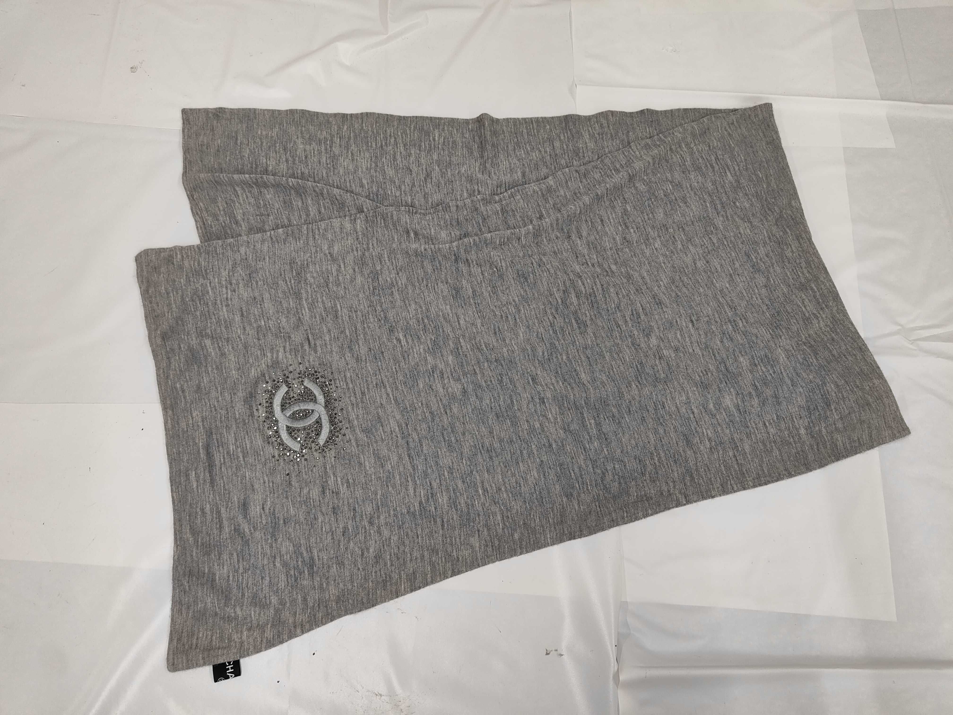 scarf and other accessories