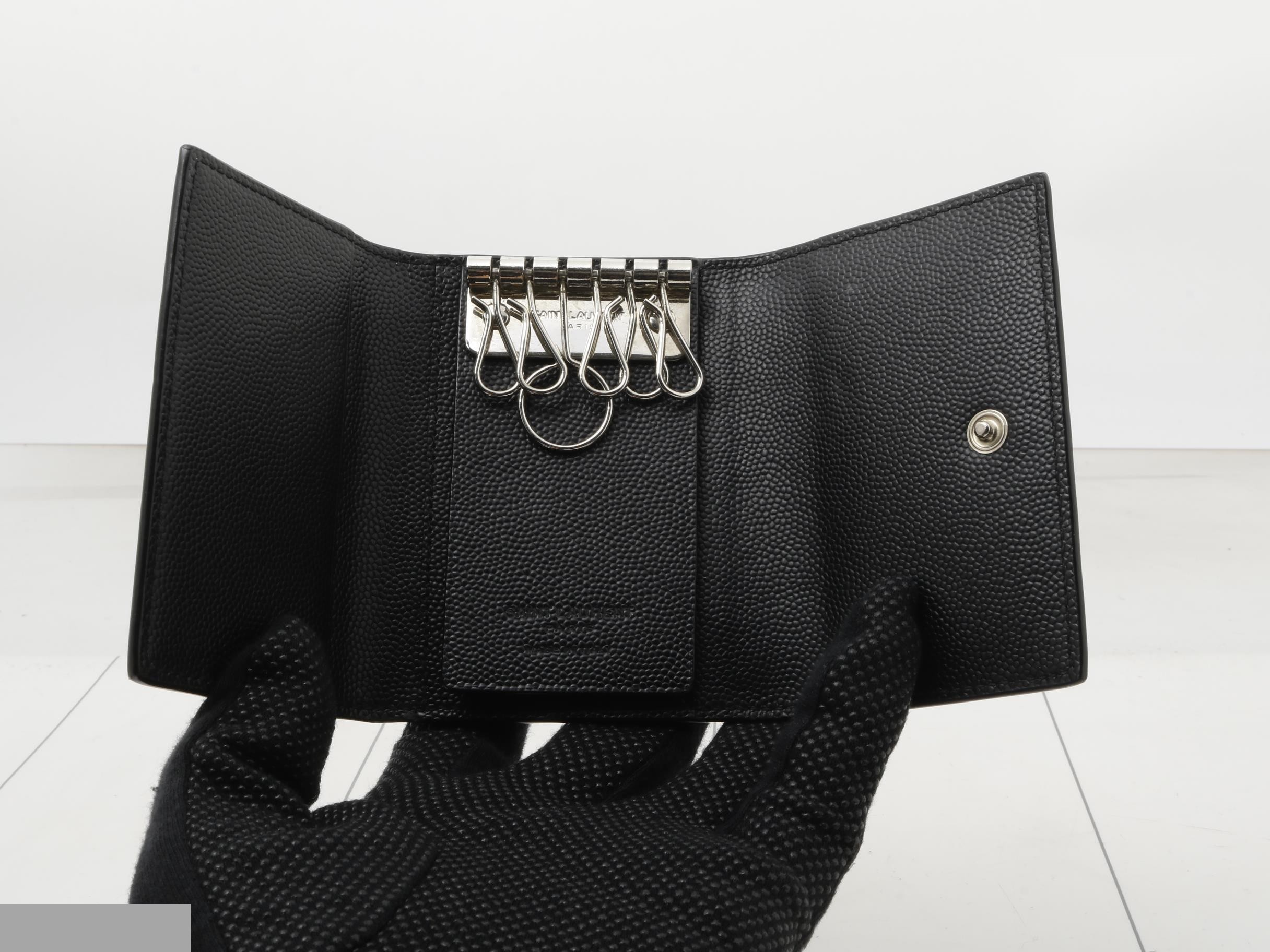 Other lines: Bags and key cases — view 4