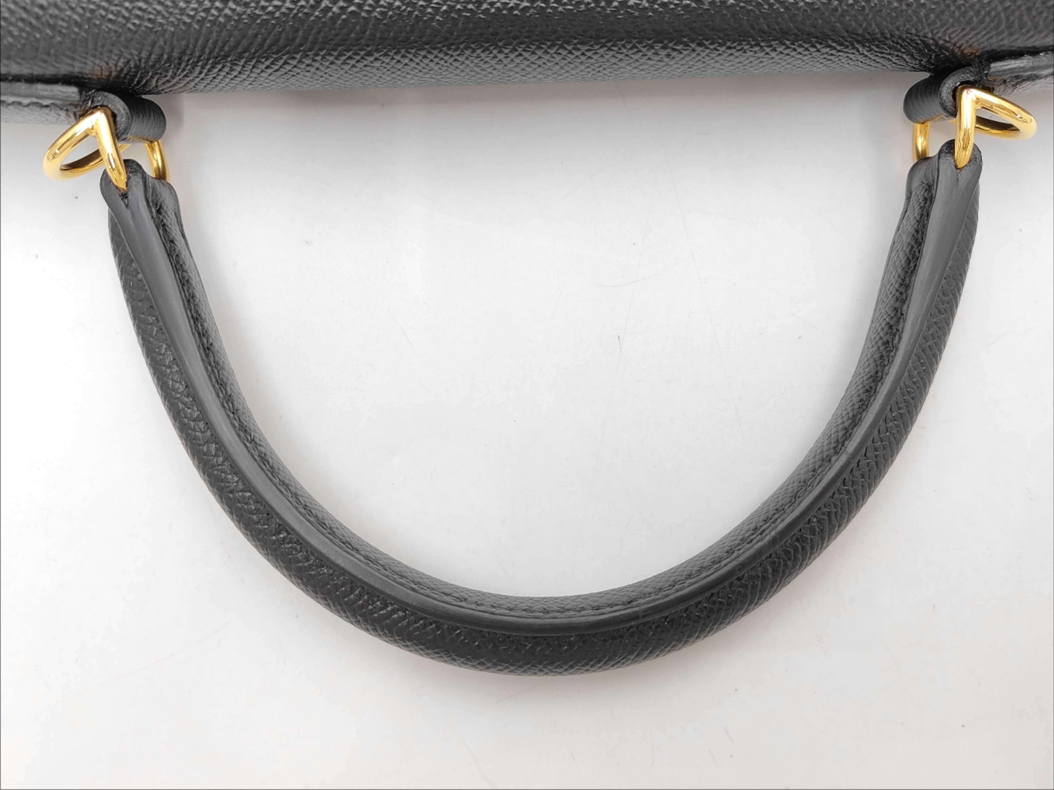 Kelly 28, external stitching, X stamp, Epsom leather, black, gold color, handbag — view 3