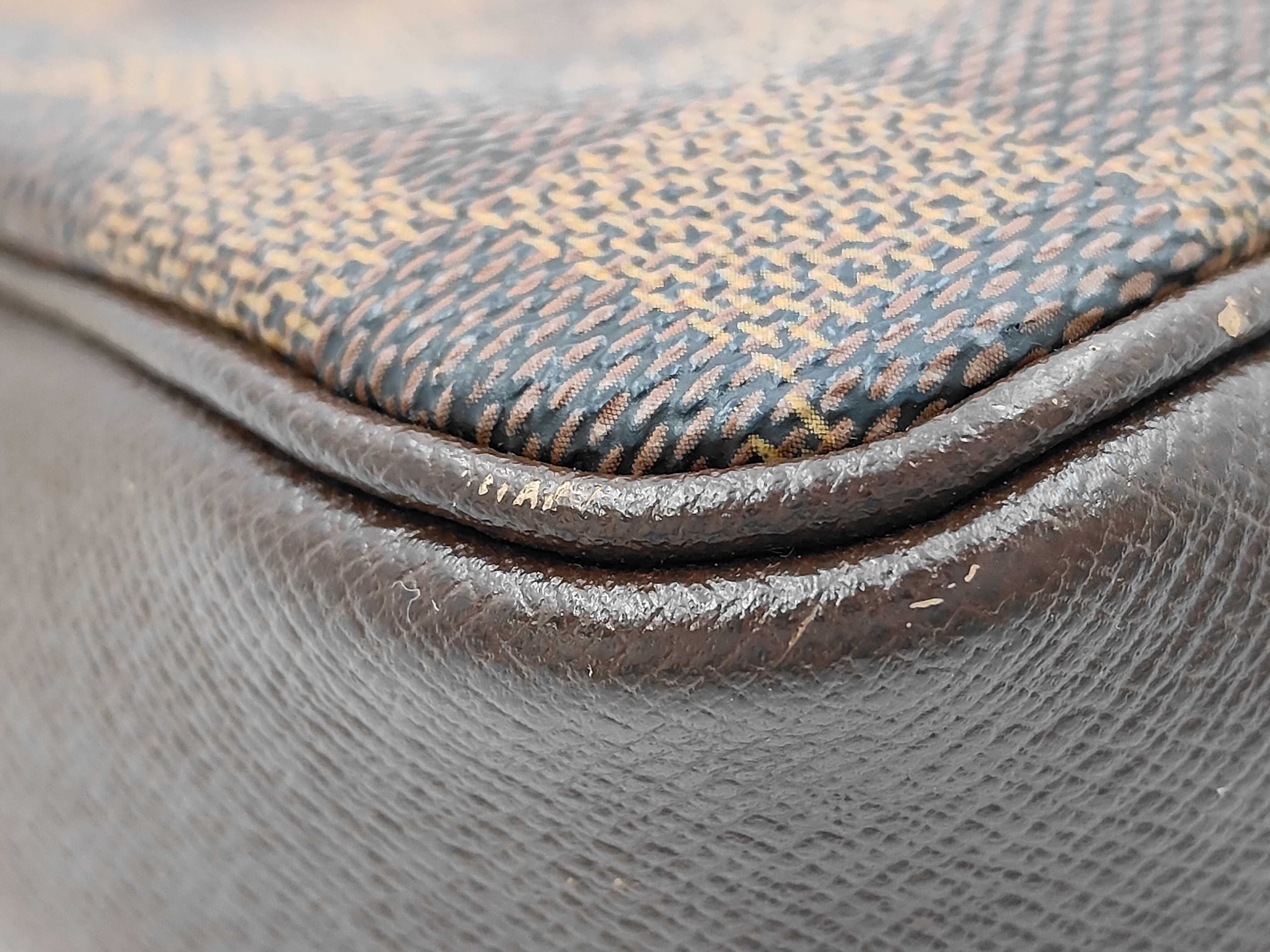 Damier Trousse Makeup Shoulder Bag — view 4