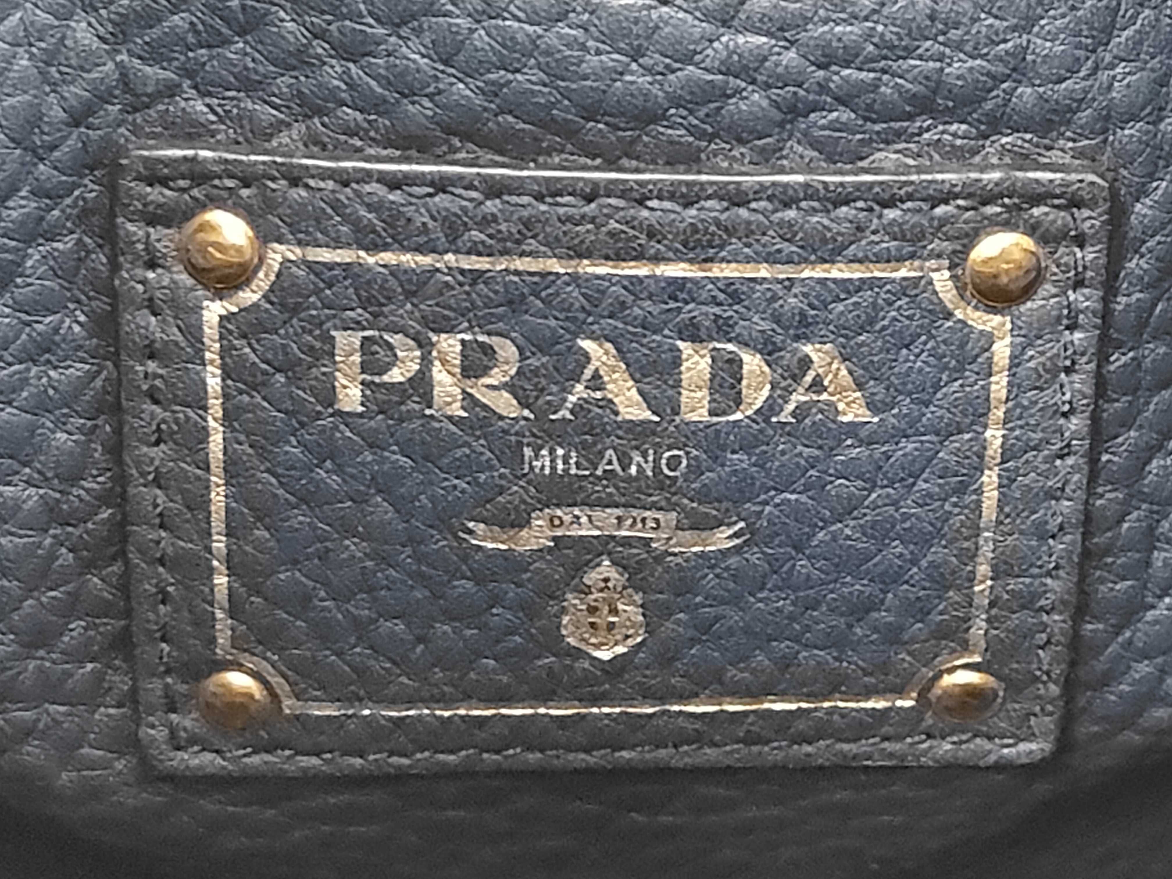 Vitello Phoenix Triangle Logo One-Shoulder Bag — view 9