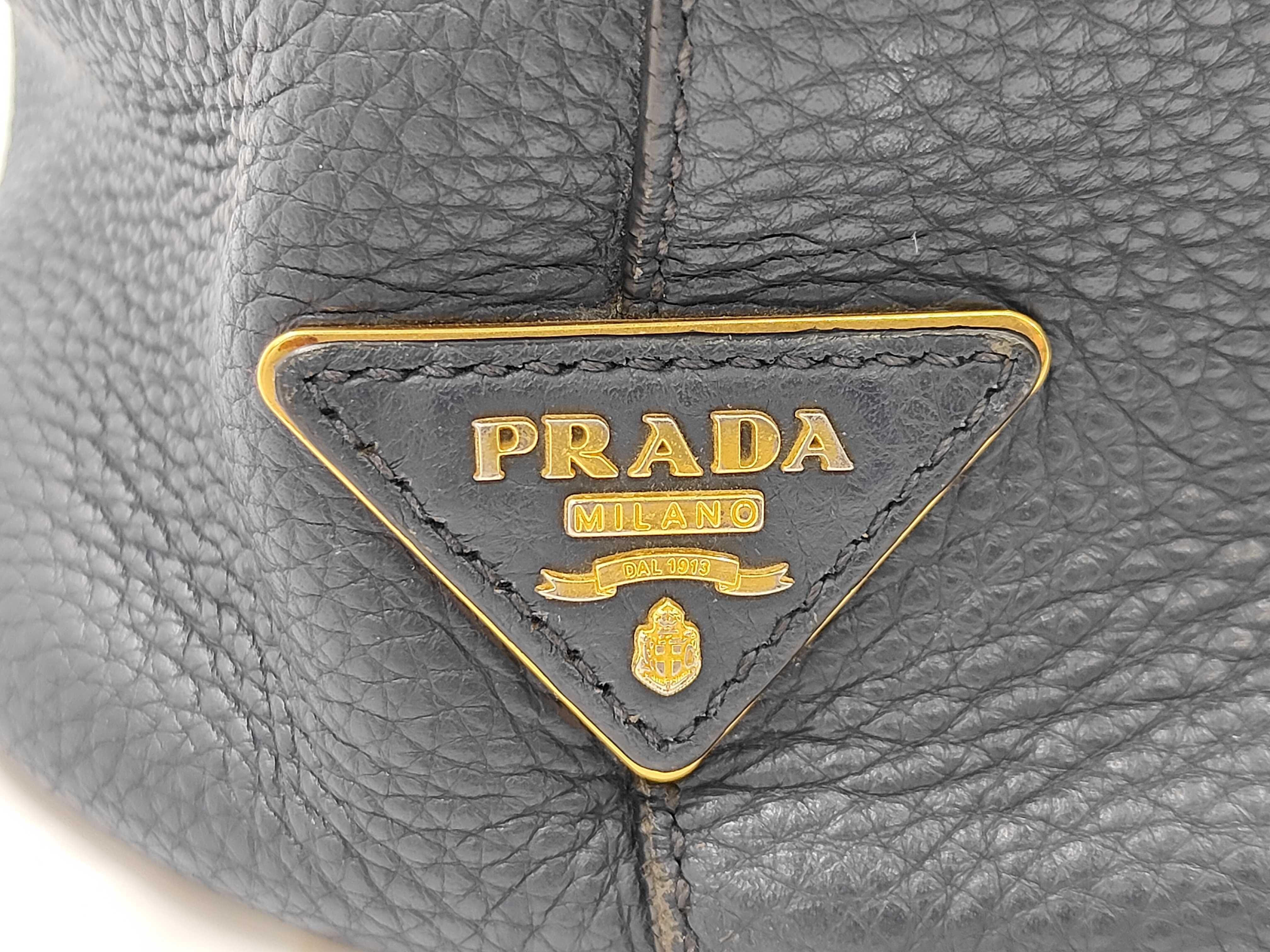 Vitello Phoenix Triangle Logo One-Shoulder Bag — view 10
