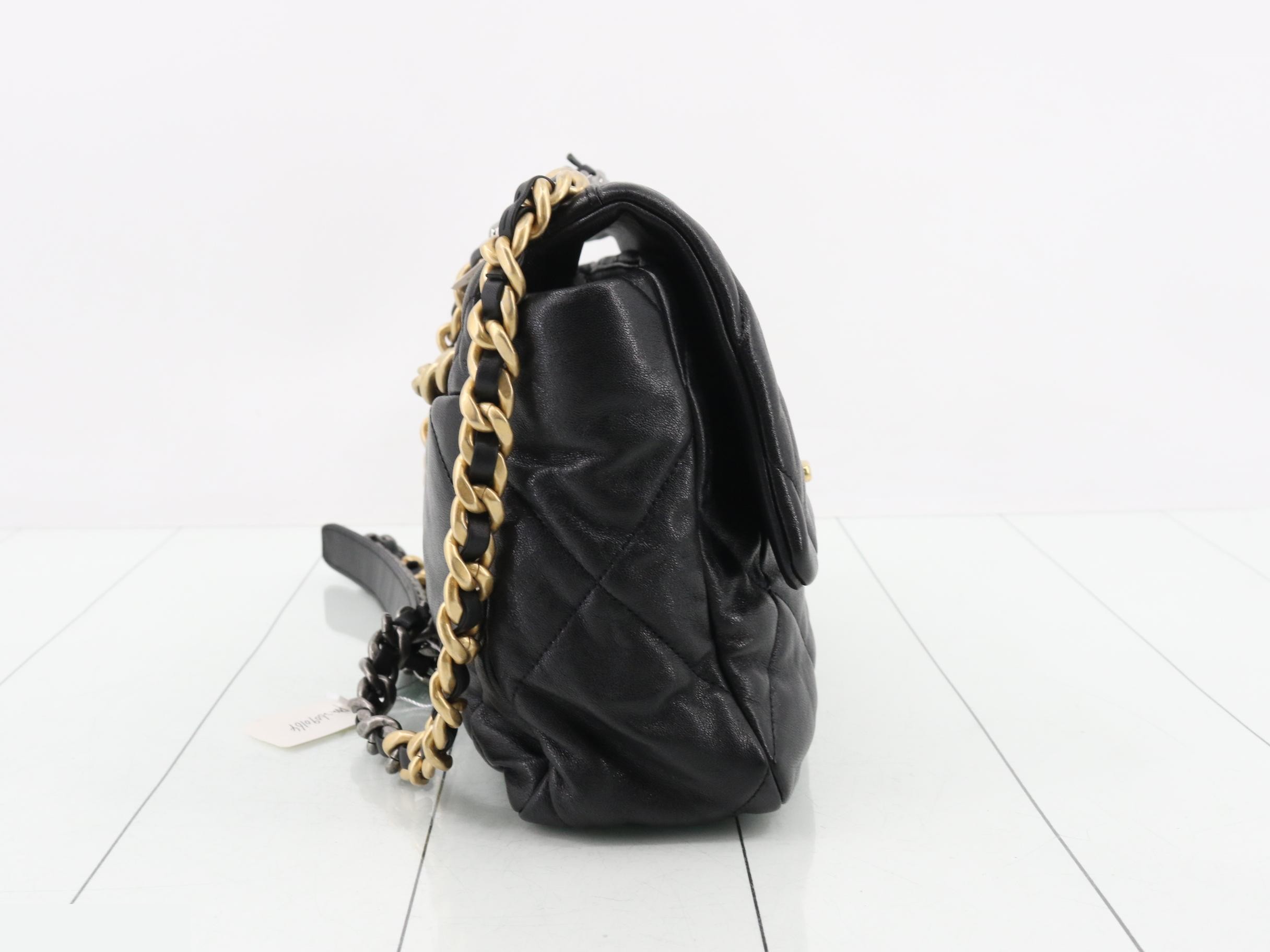 19 Leather 2-Way Chain Shoulder/Handbag — view 4