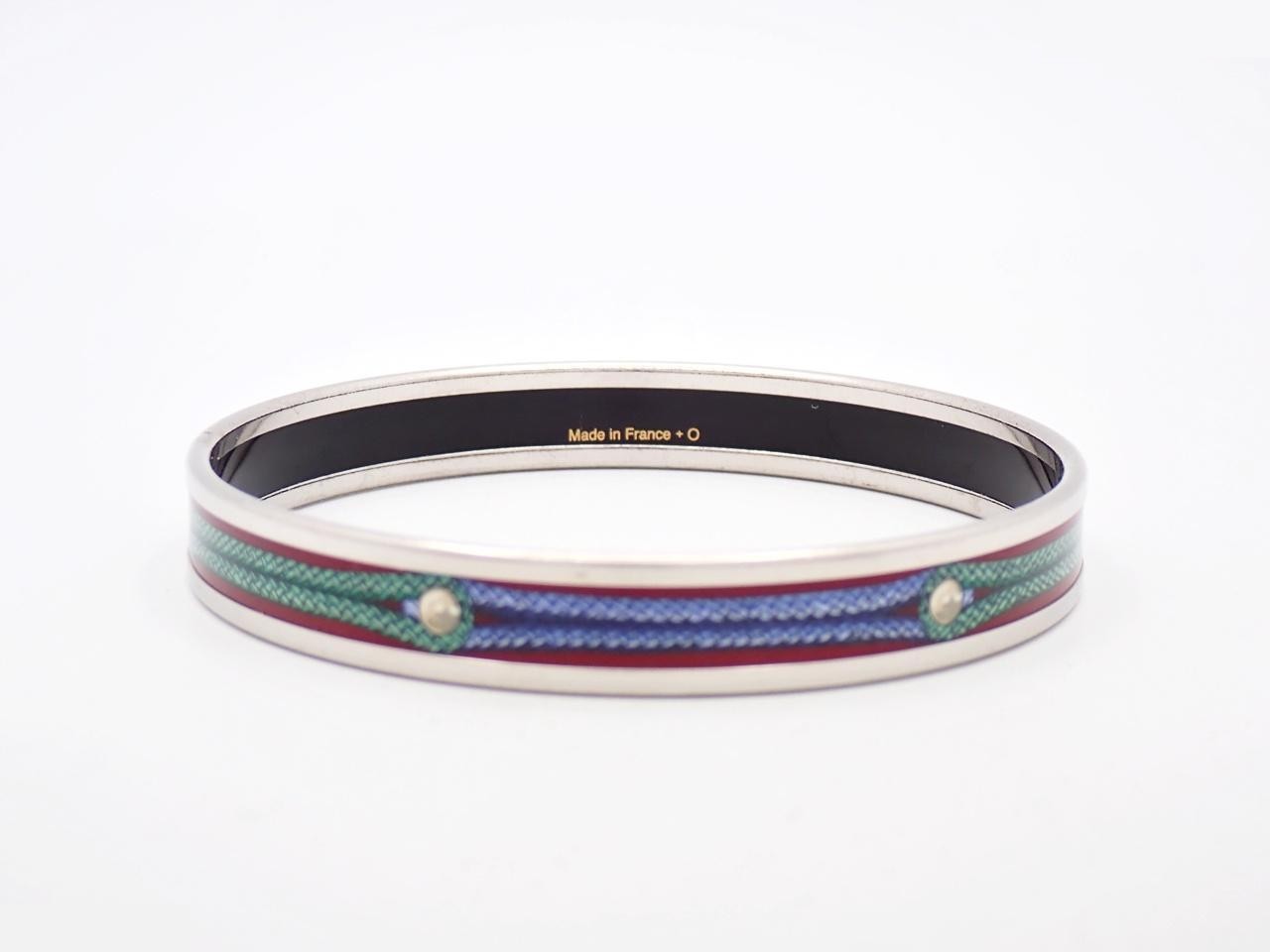 Enamel bangle, wrist circumference approximately 19.5 cm — view 2