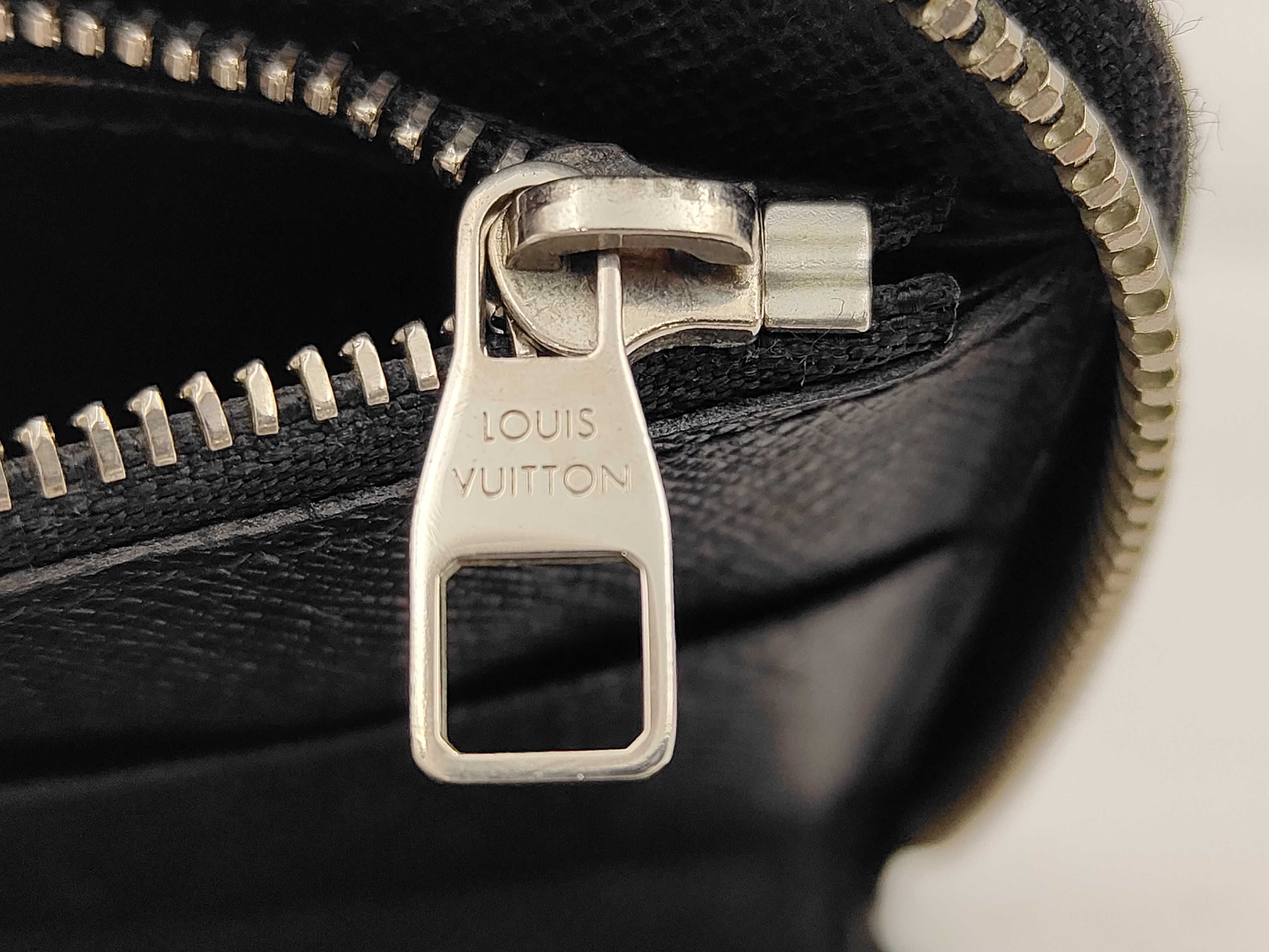 wallet — view 7