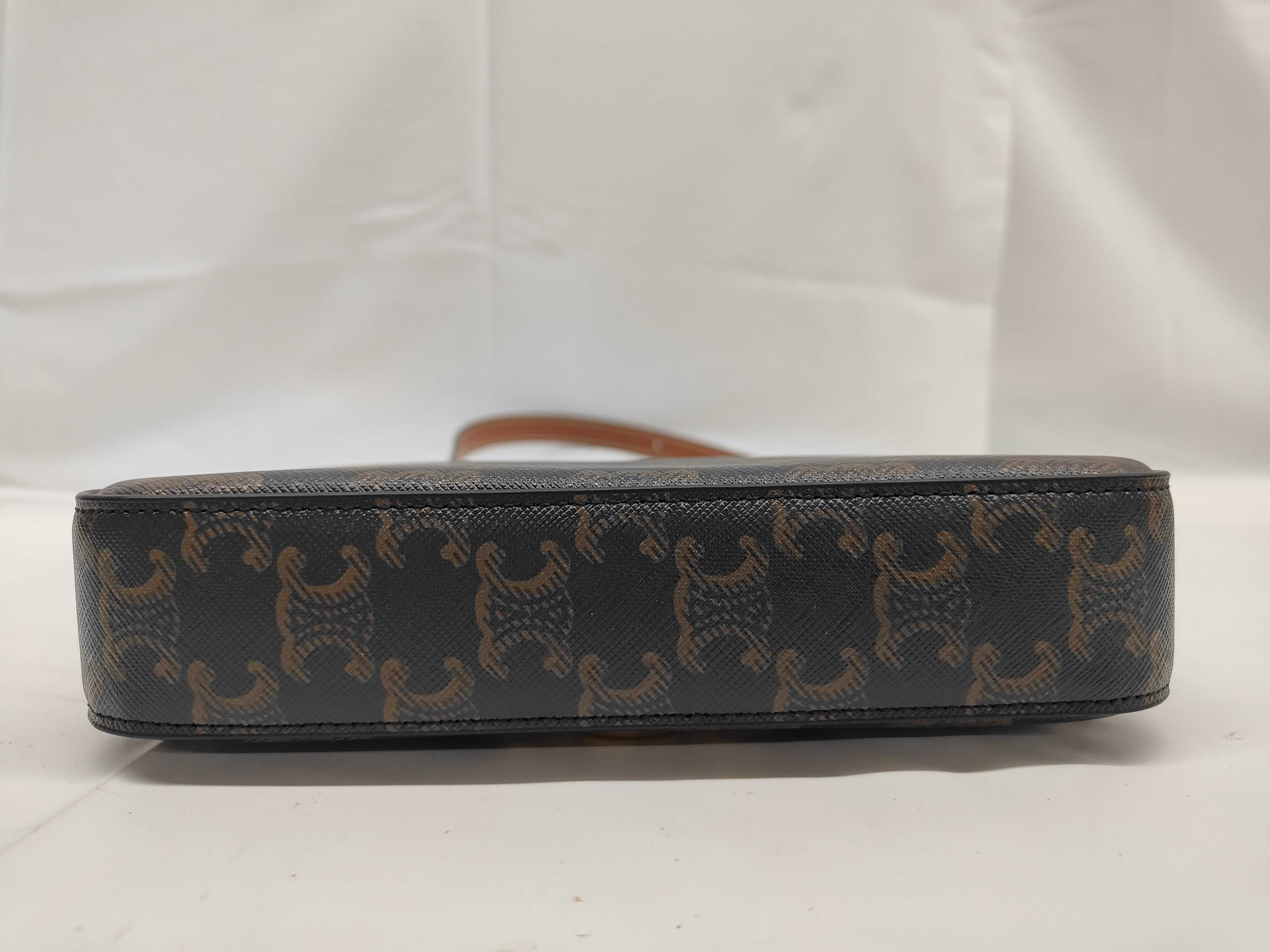 Triomphe 2-Way Box Bag Shoulder Bag — view 3