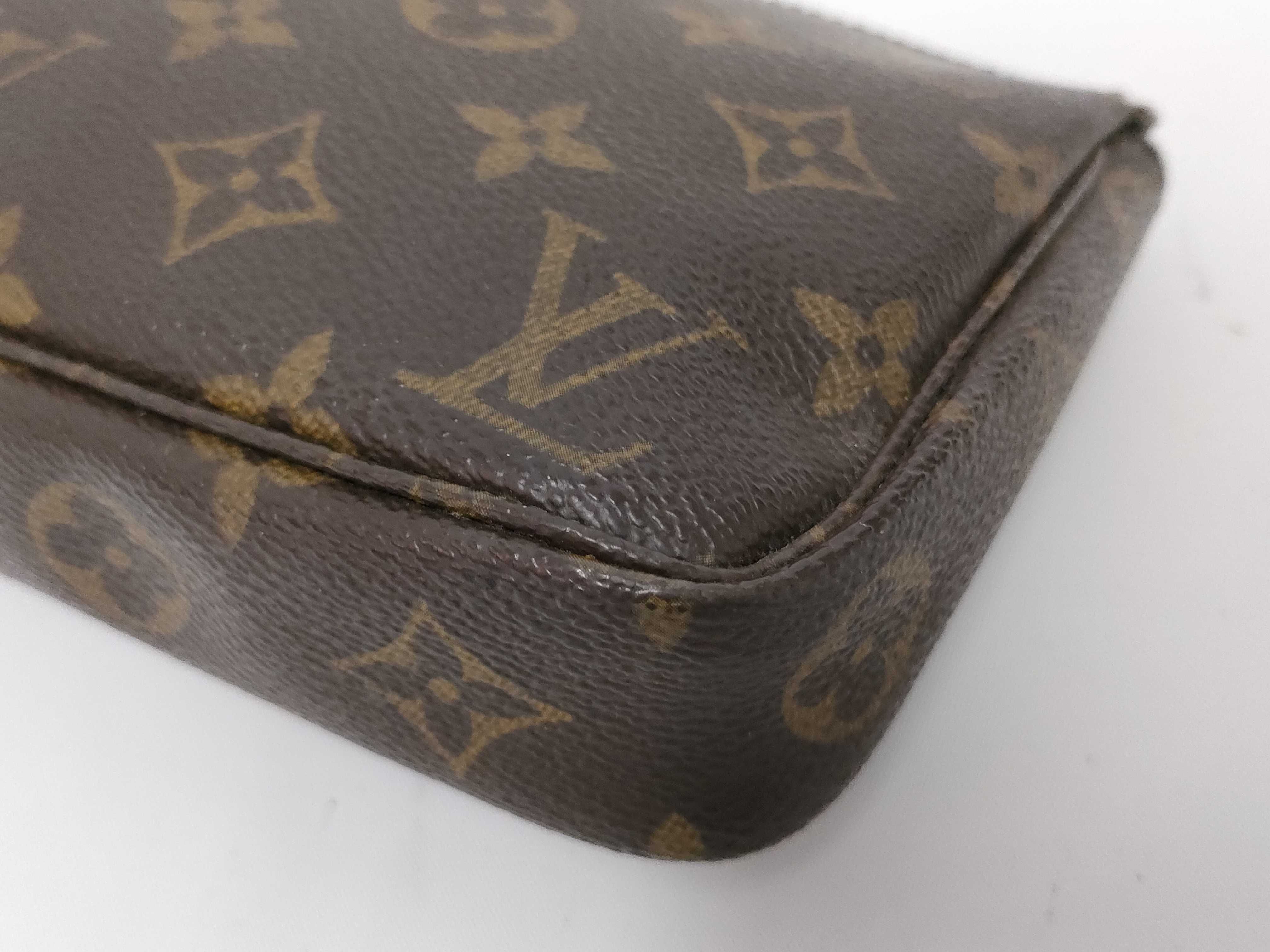 Monogram M40712 Pochette Accessoires (without ST) Pouch — view 4