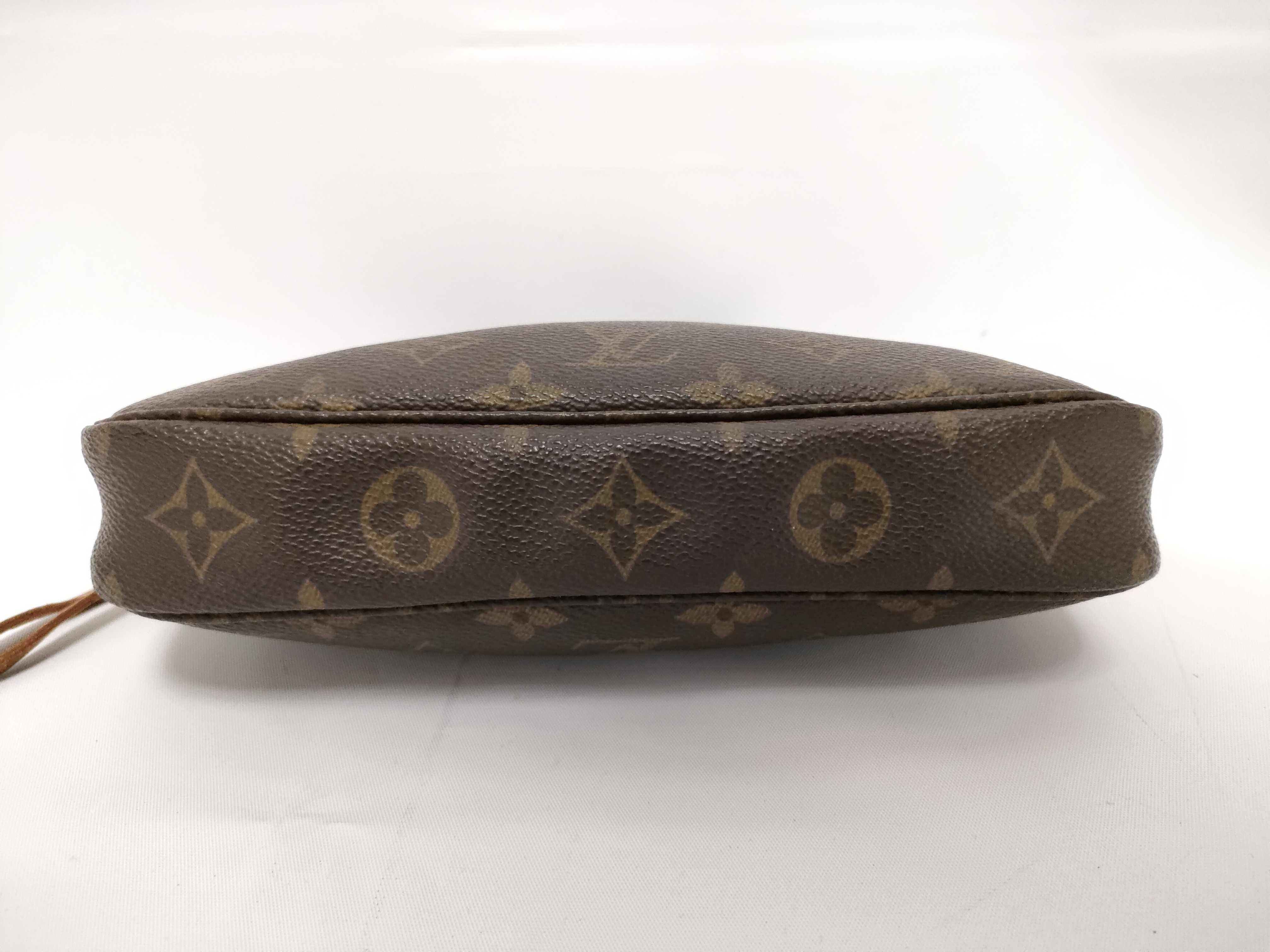 Monogram M40712 Pochette Accessoires (without ST) Pouch — view 5