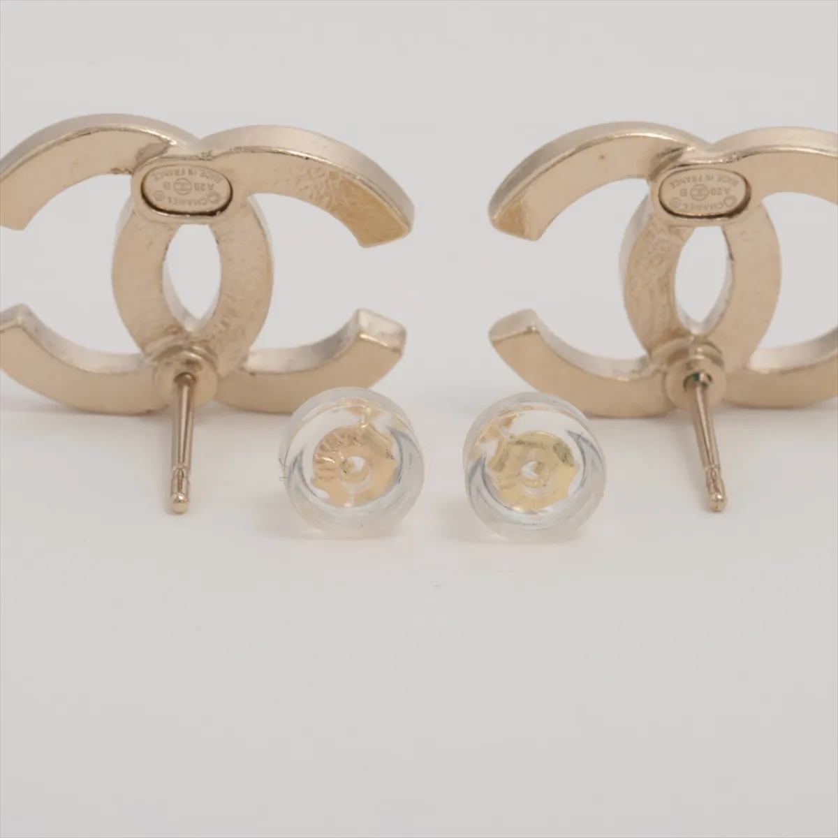 Coco Mark A20B Earrings (Pair) GP x Rhinestone Gold - — view 4