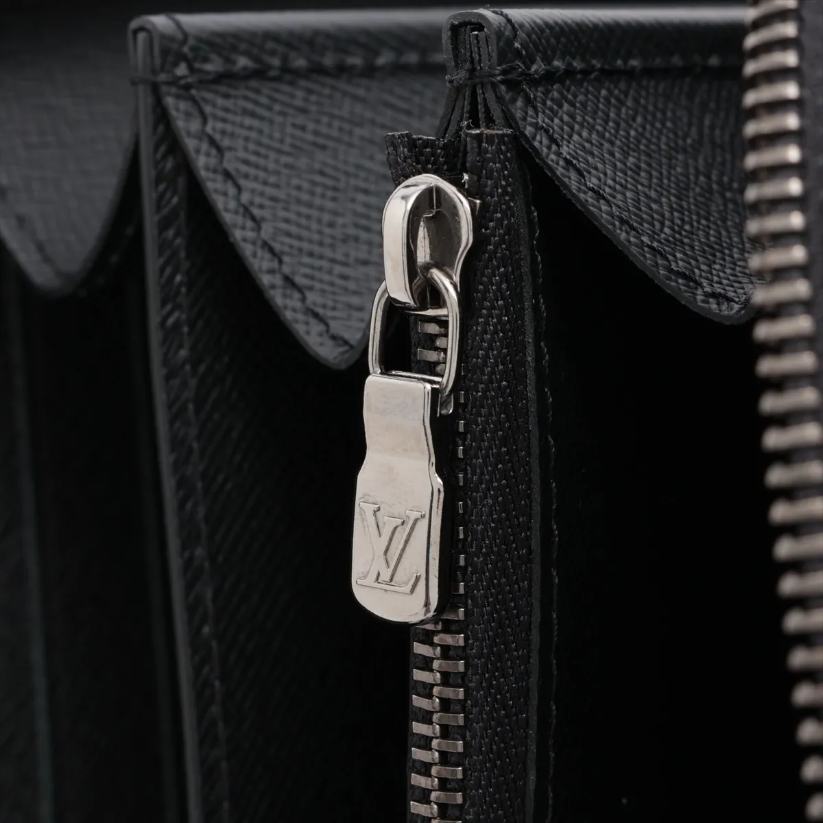 Monogram Eclipse Zippy XL M61698 Black Round Zip Wallet RFID Reactive — view 12