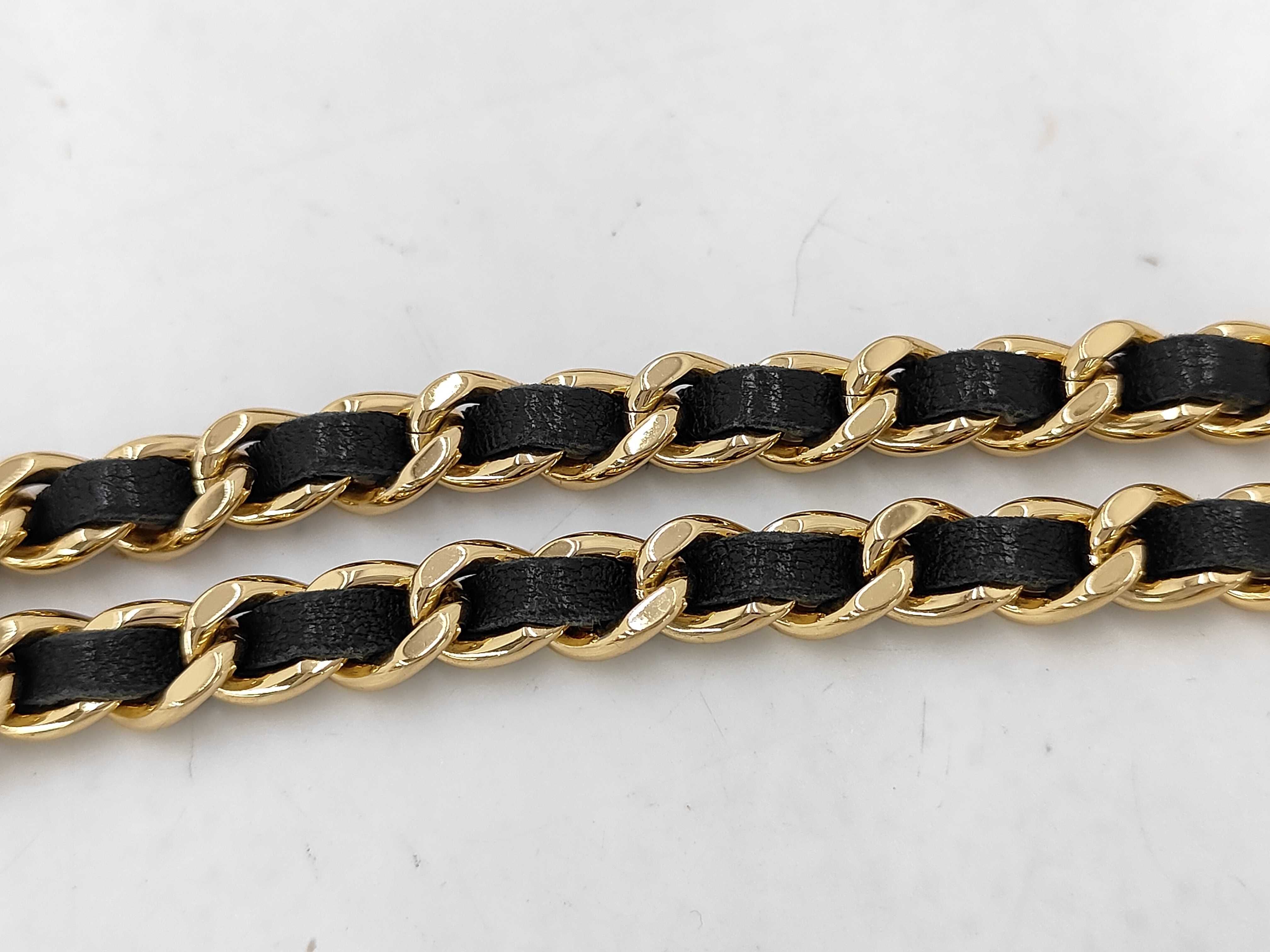 Matelassé Chain Wallet Shoulder Bag — view 6