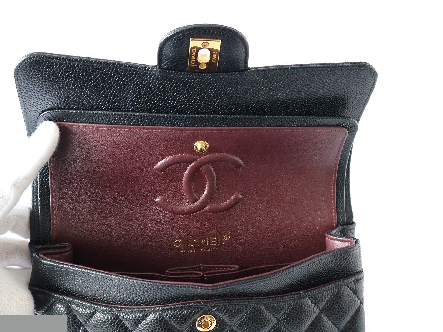 Caviar leather Matelassé 23 Double flap Double chain shoulder bag, black — view 11