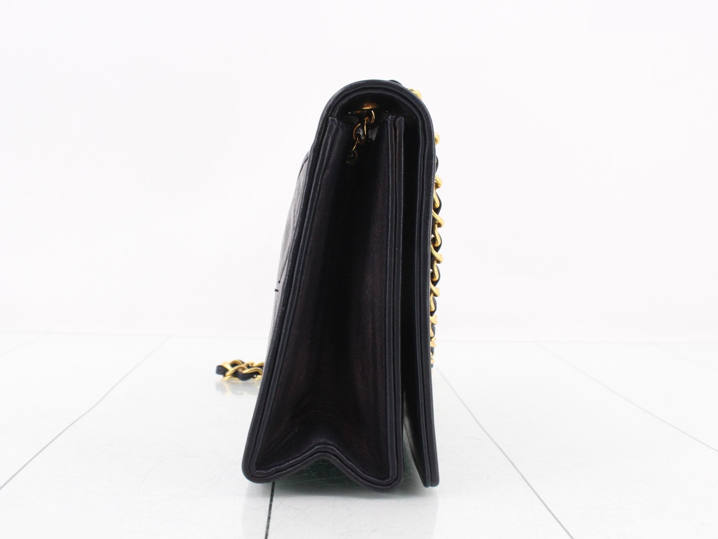Matelassé Coco Mark Chain Shoulder Bag — view 4
