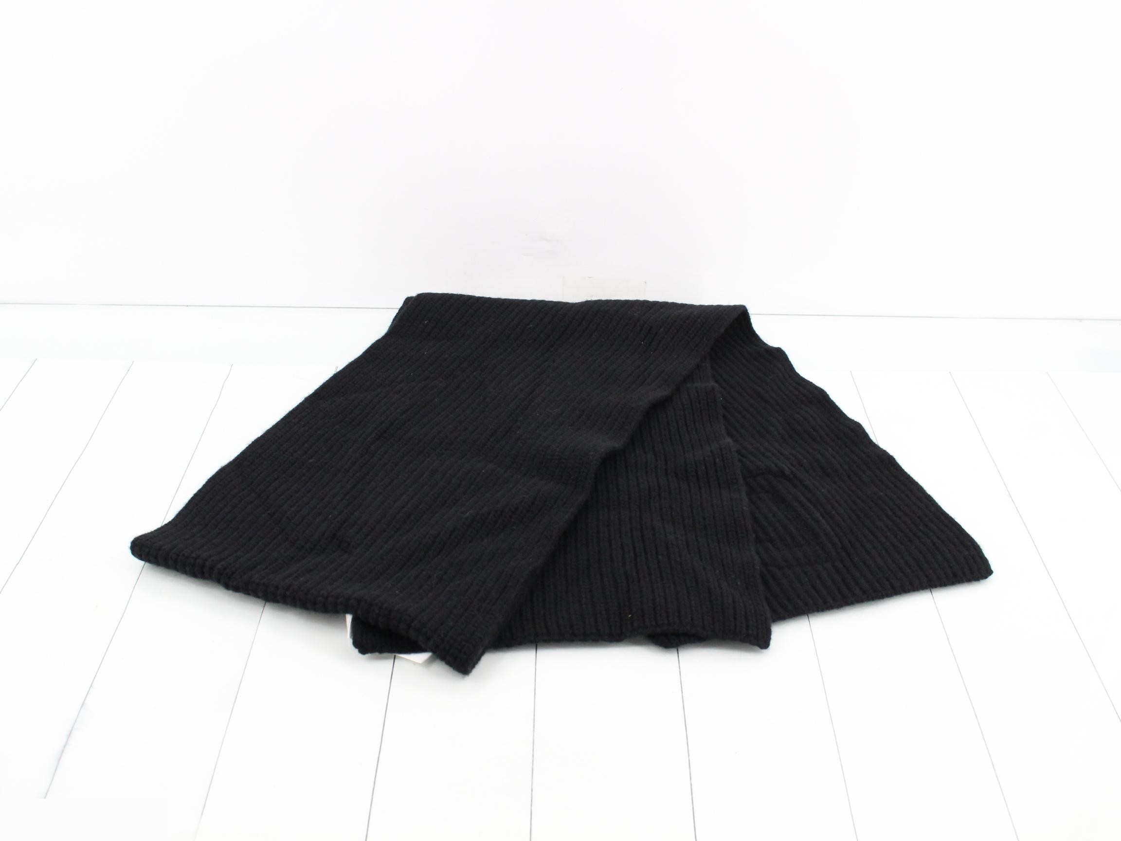 Other lines: Small items, accessories, and scarves — view 3