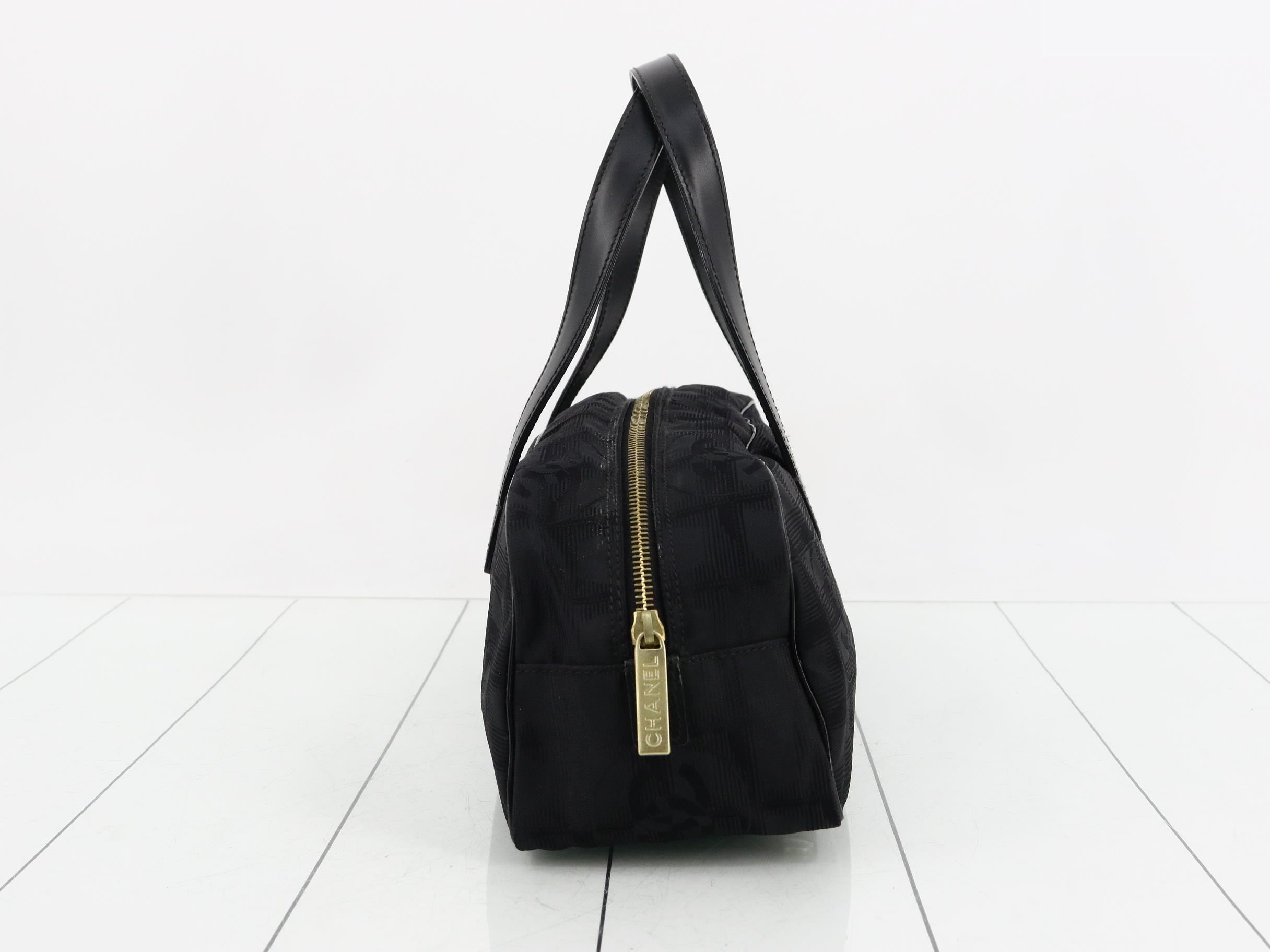 New Travel Line (Bag) - Handbag - Black — view 4