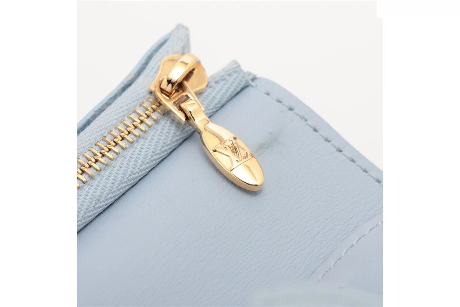 Taurillon Leather LV Vertical Wallet Compact — view 8