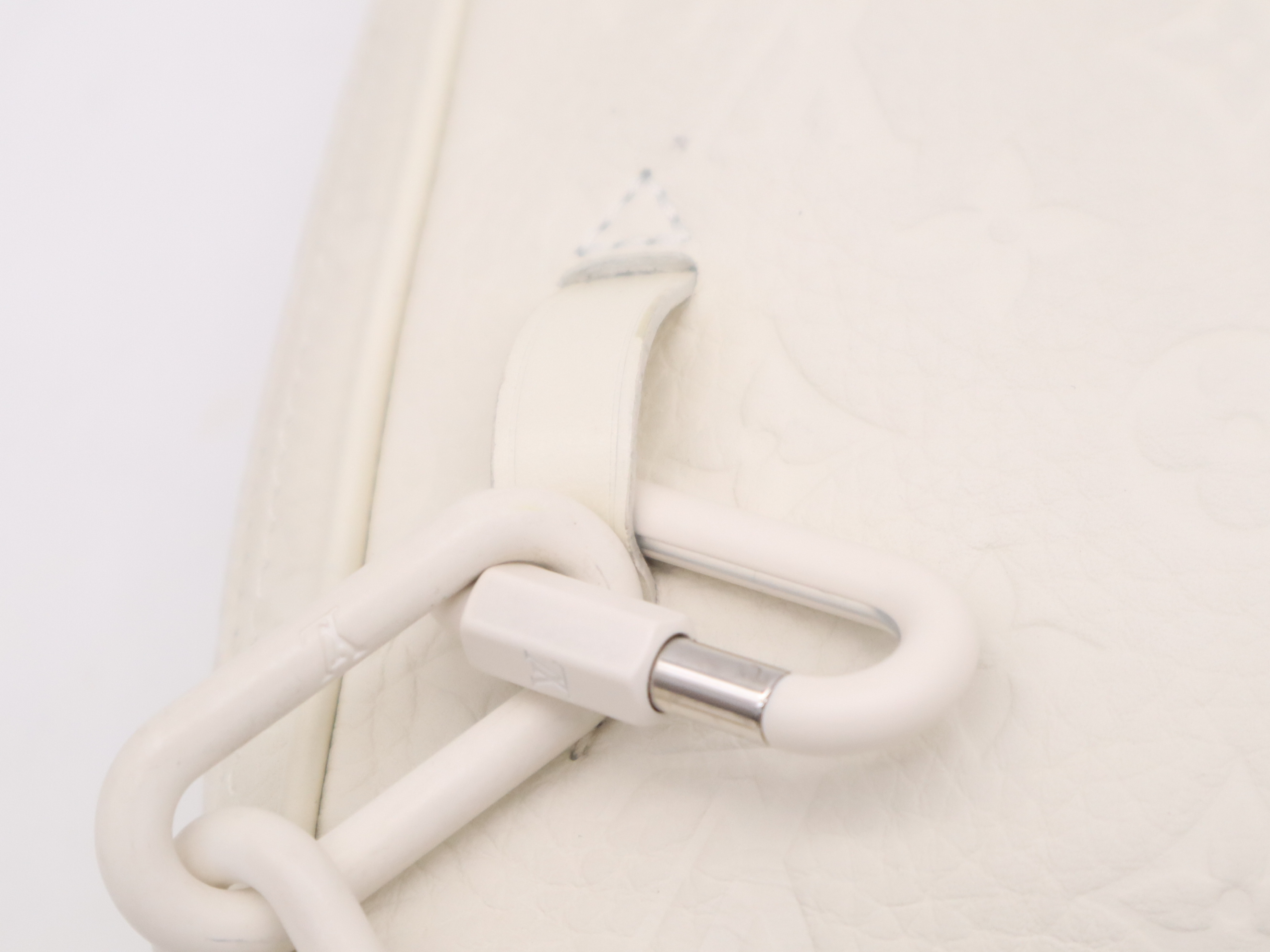 Taurillon Leather Utility Side Bag, with dust bag, RFID verified, shoulder bag. — view 7
