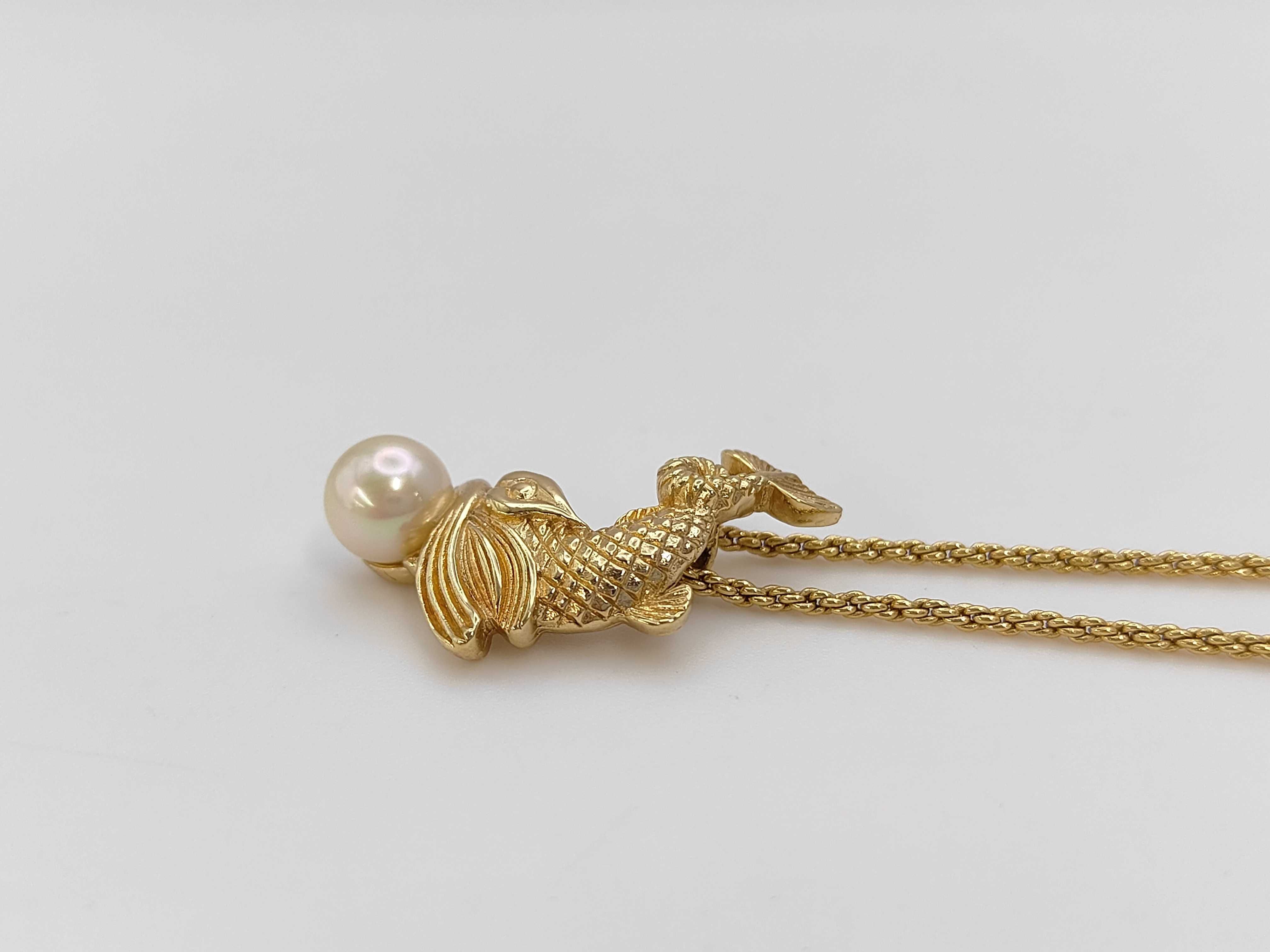 Pearl Necklace — view 2