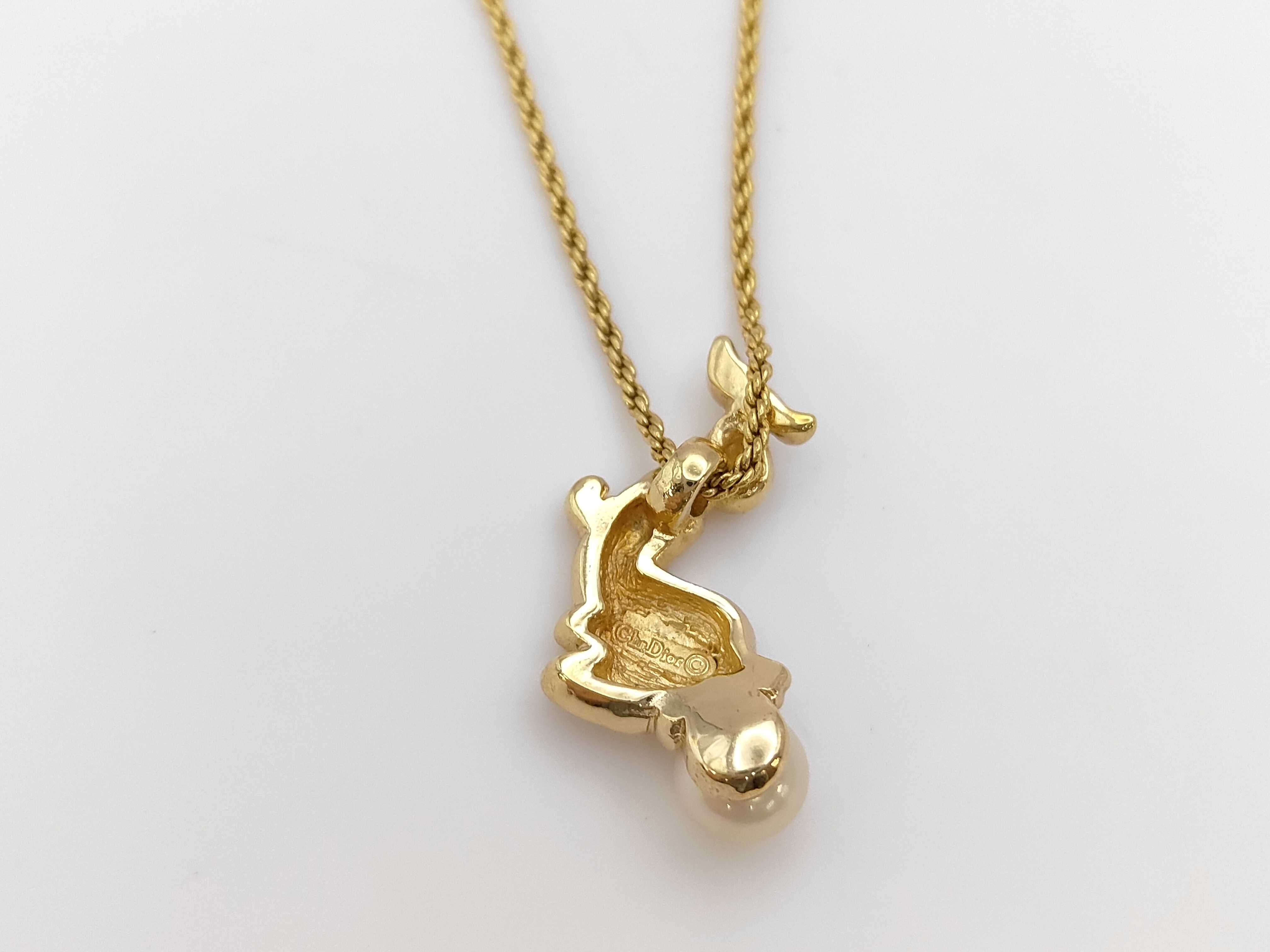 Pearl Necklace — view 4