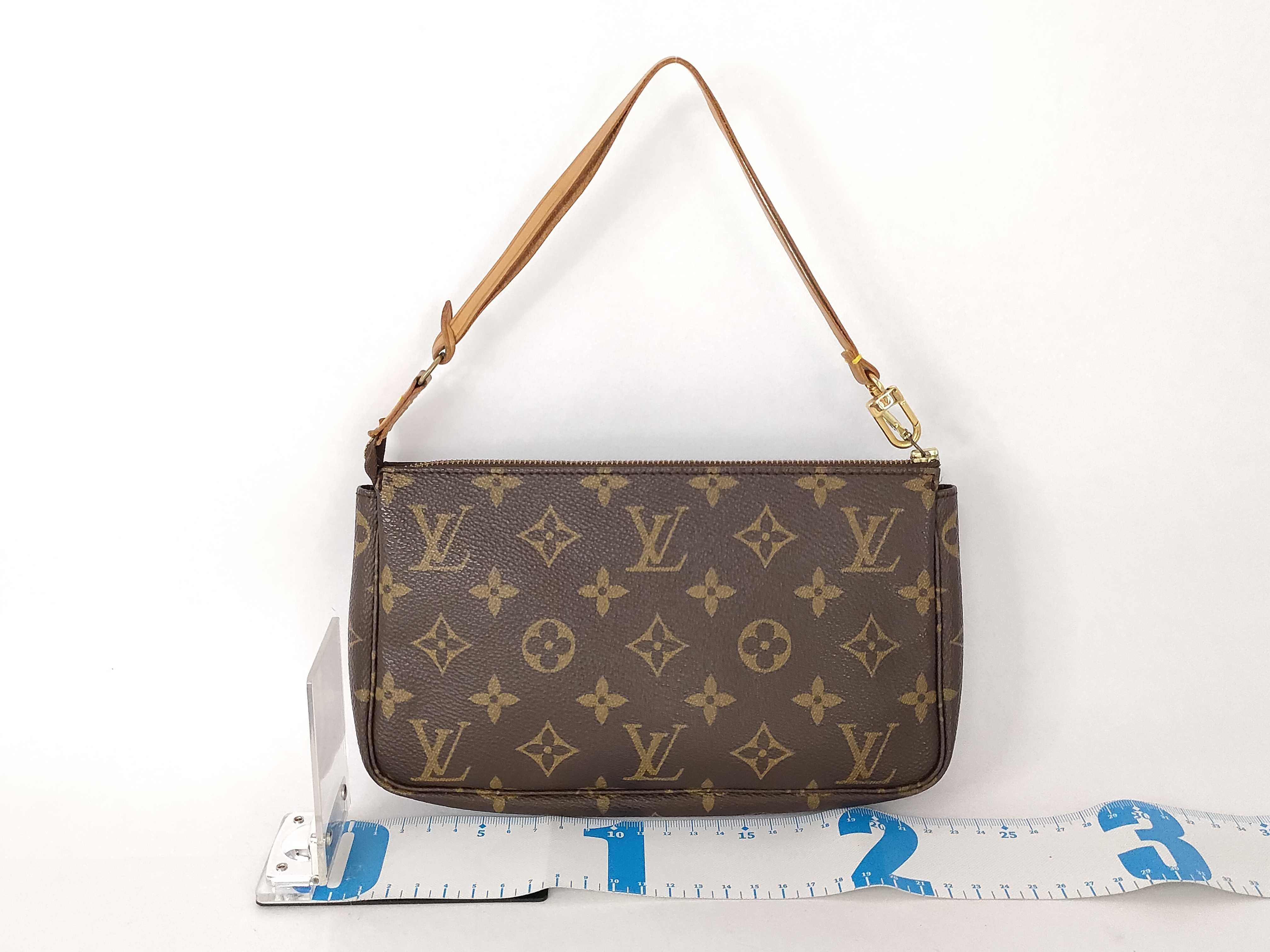 Monogram Pochette Accessoires M40712 Monogram Pouch Handbag Pouch — view 2