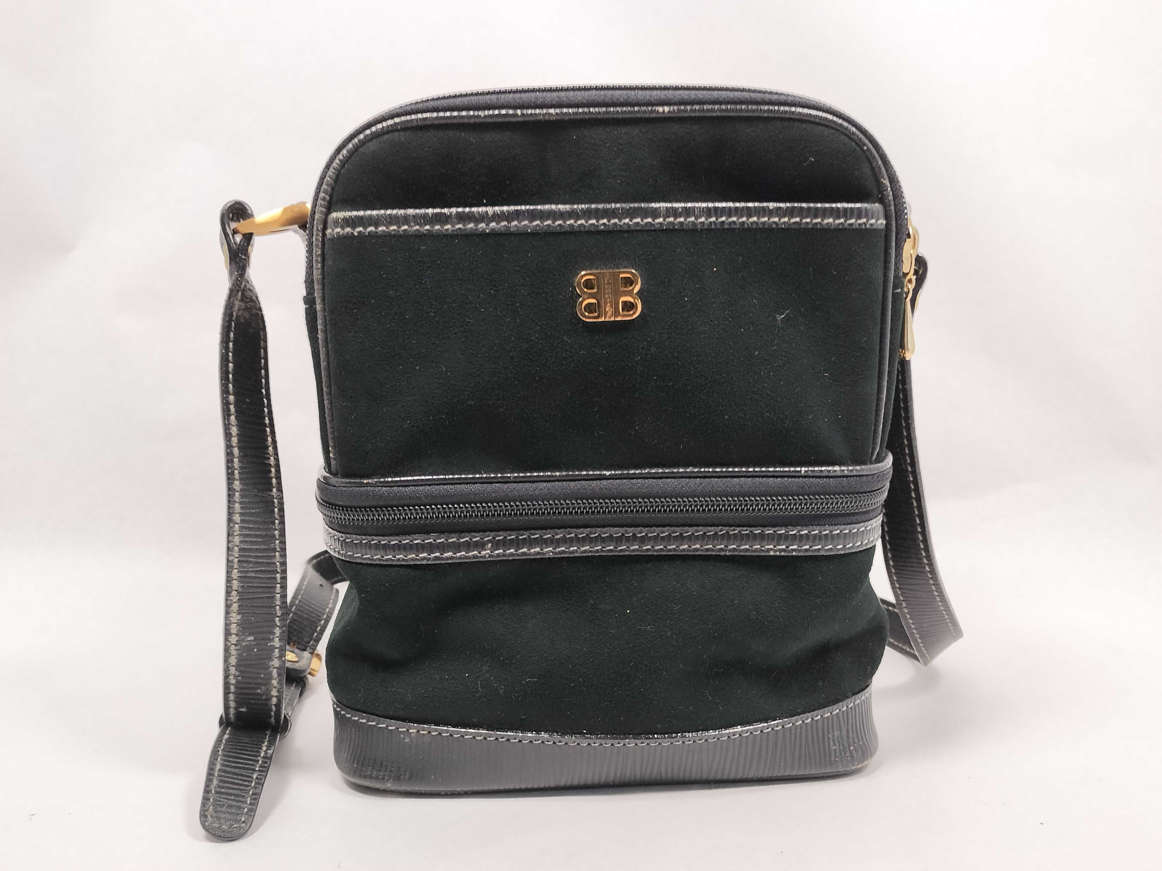 Shoulder bag